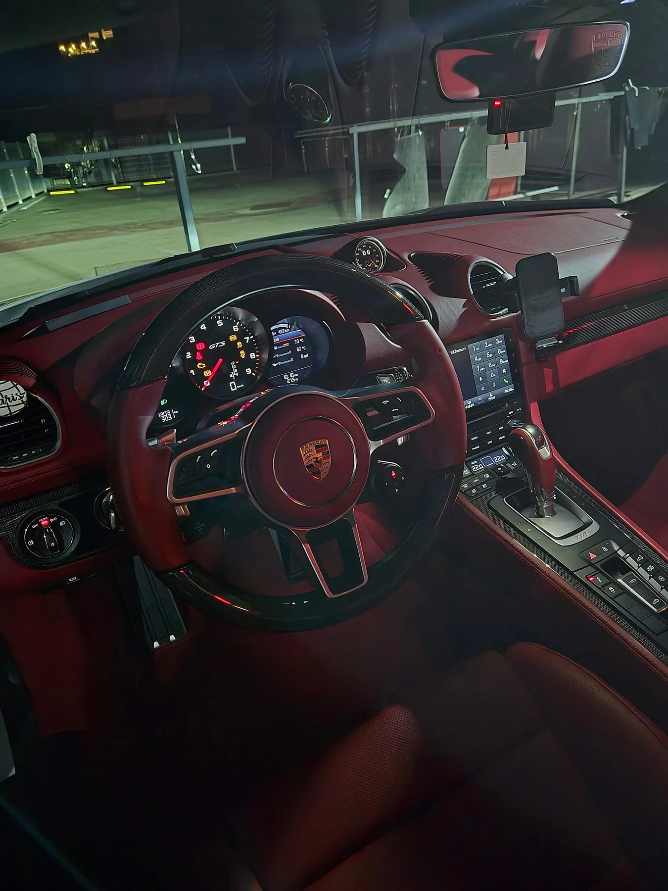 포르쉐 박스터 GTS 4.0 2022 실버 사진 4