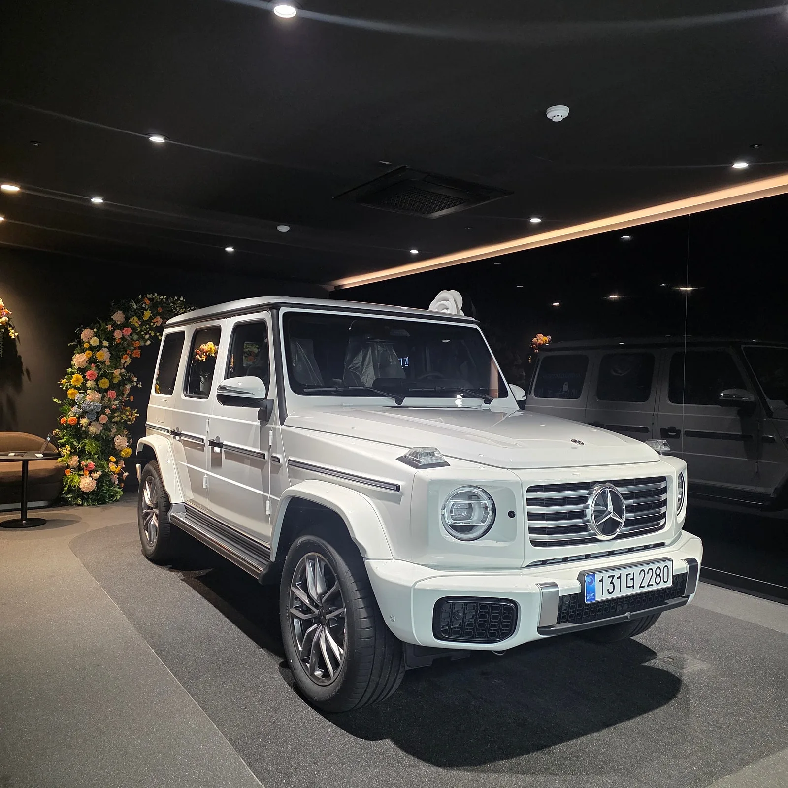 벤츠 메르세데스-벤츠 G450d 2026 흰색 사진 2