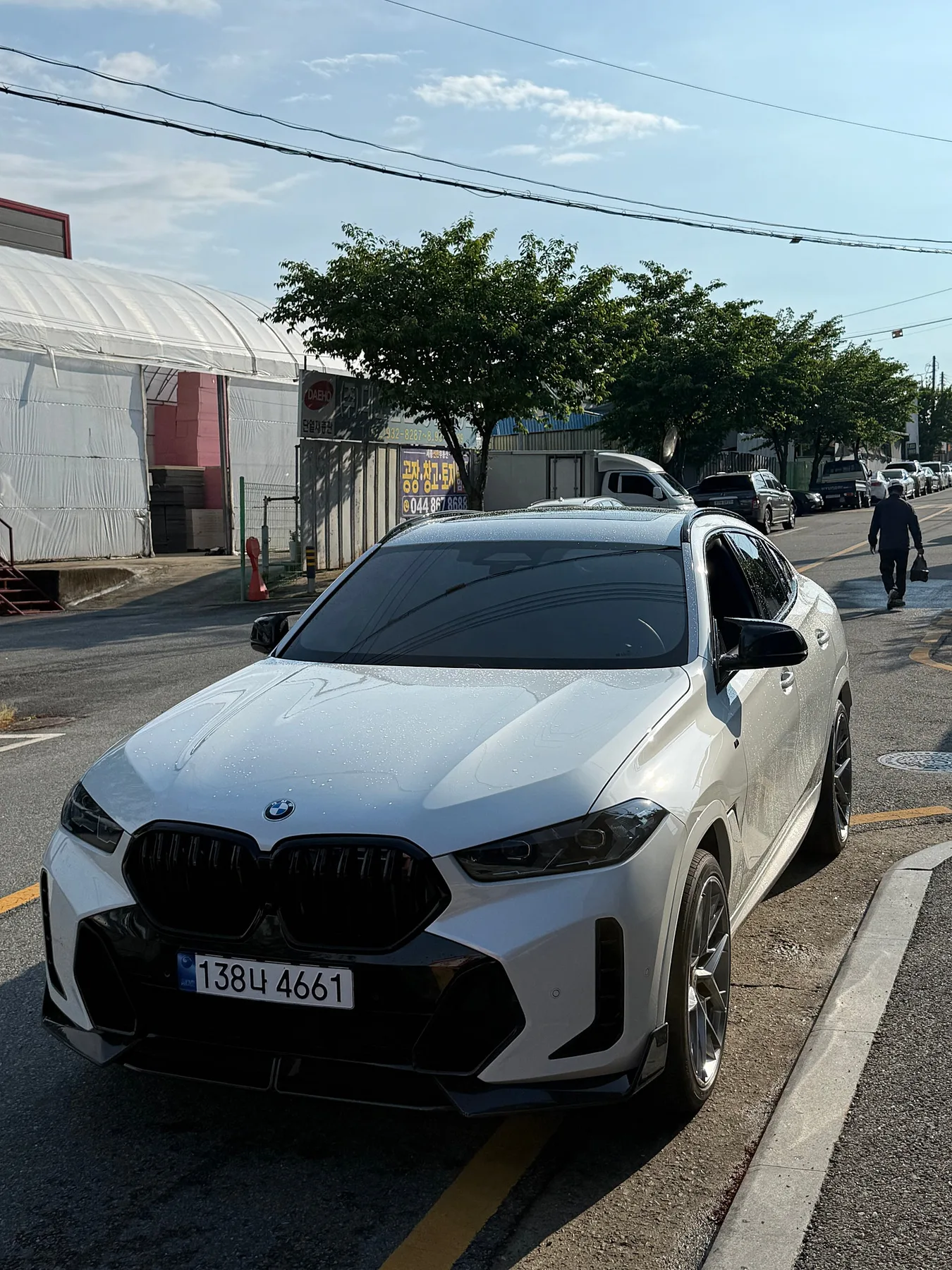 BMW X6 40i LCI 2024 미네랄화이트 사진 7