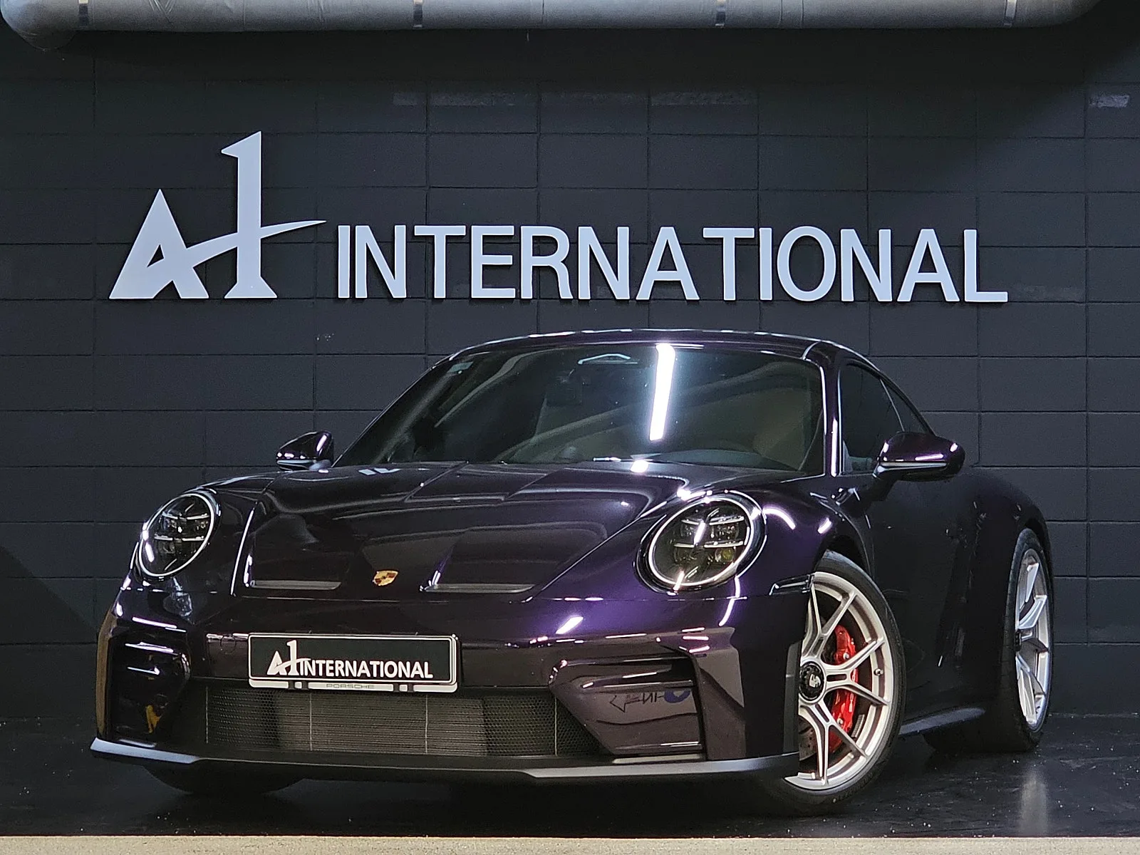포르쉐 911 GT3 투어링 2026 보라 사진 1