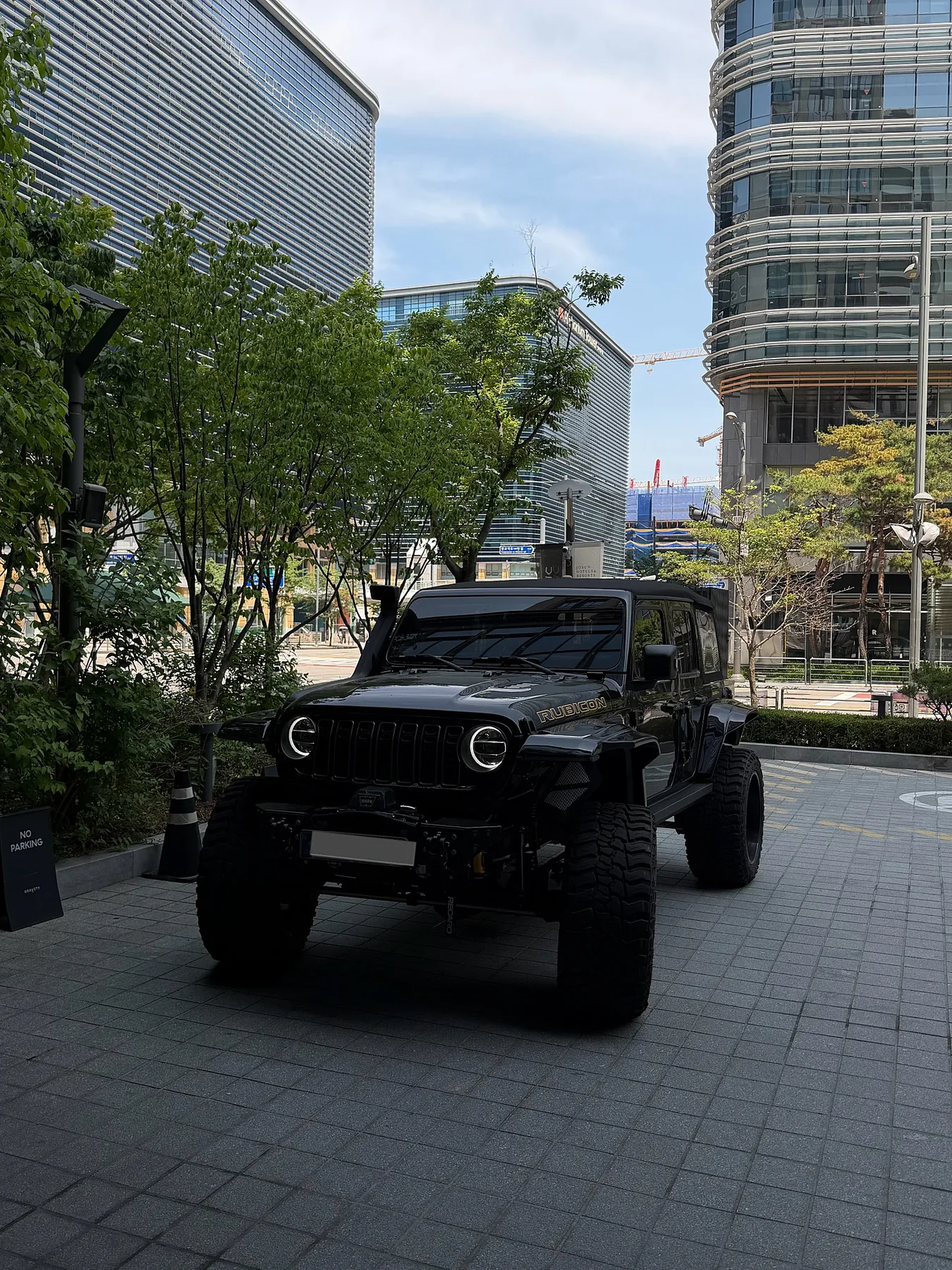 지프 JEEP 랭글러 루비콘 2023 블랙 사진 5