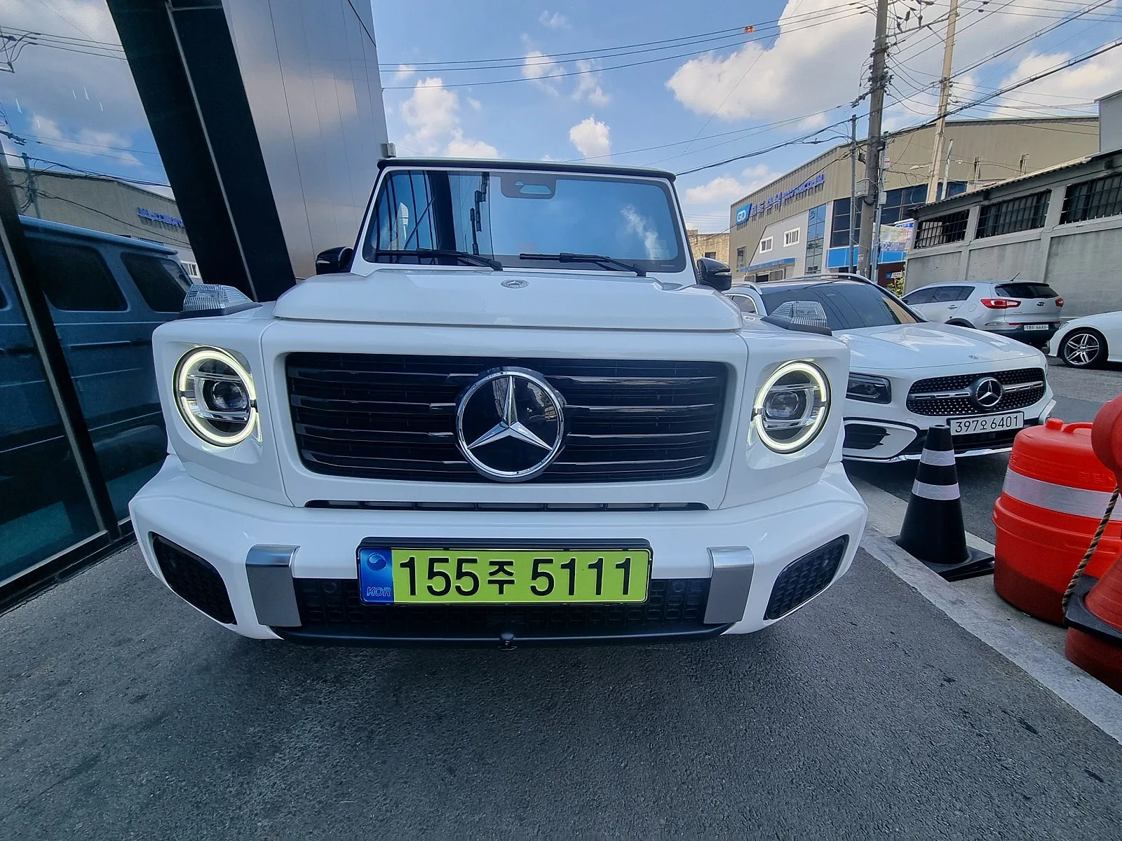 벤츠 G450d 2025 흰색 사진 1