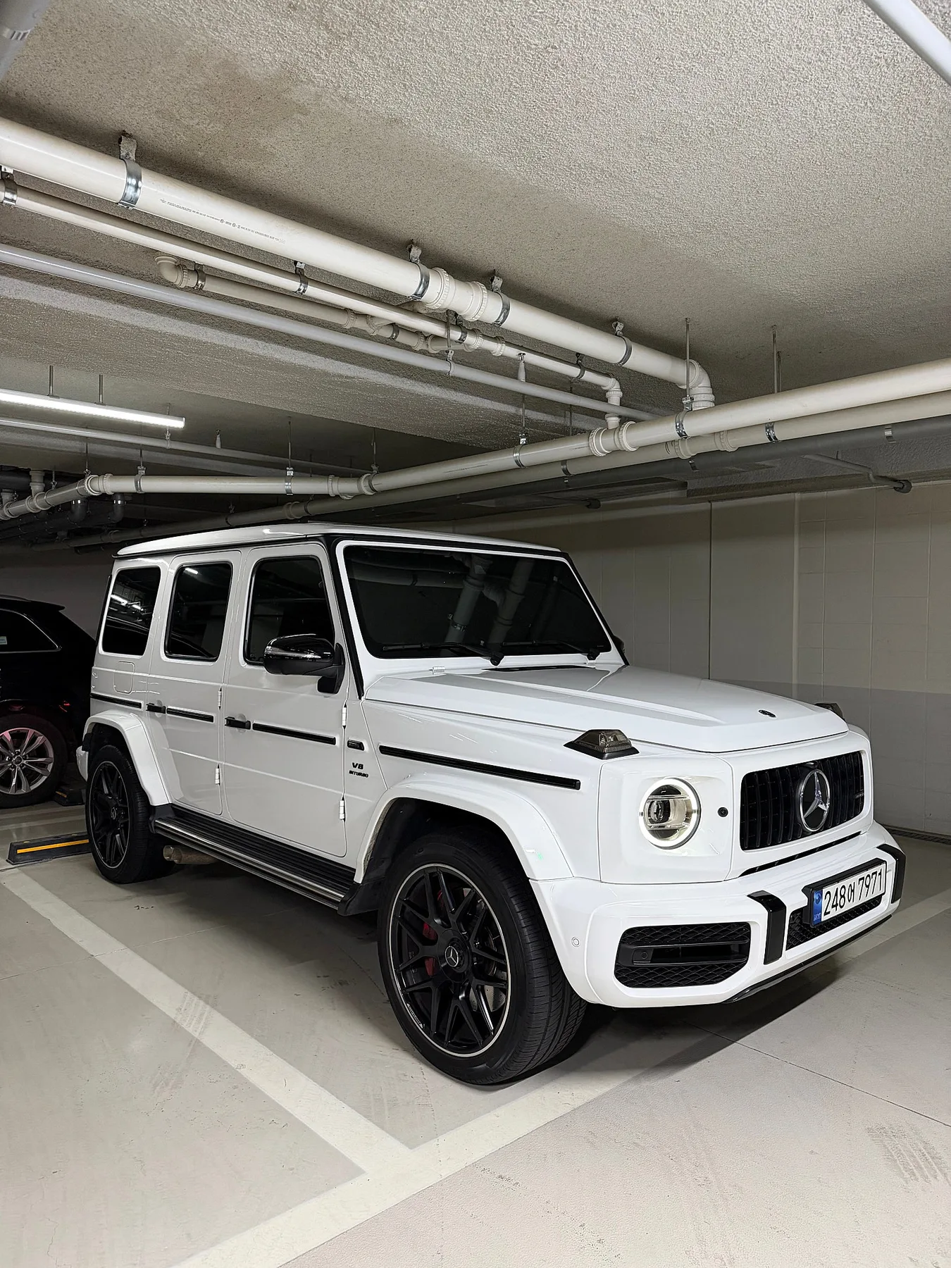 벤츠 G63 AMG 에디션 2021 화이트 사진 2