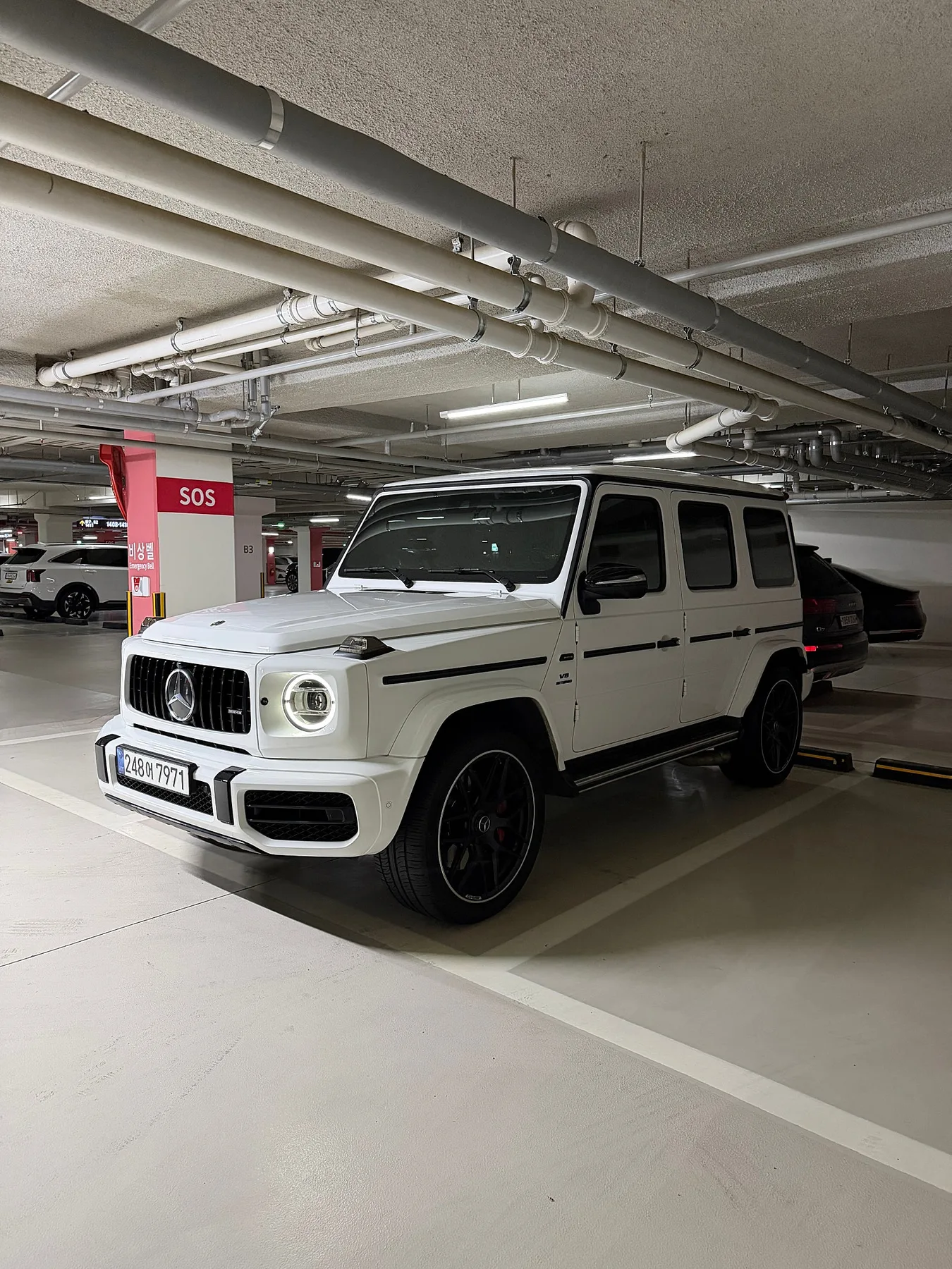 벤츠 G63 AMG 에디션 2021 화이트 사진 3