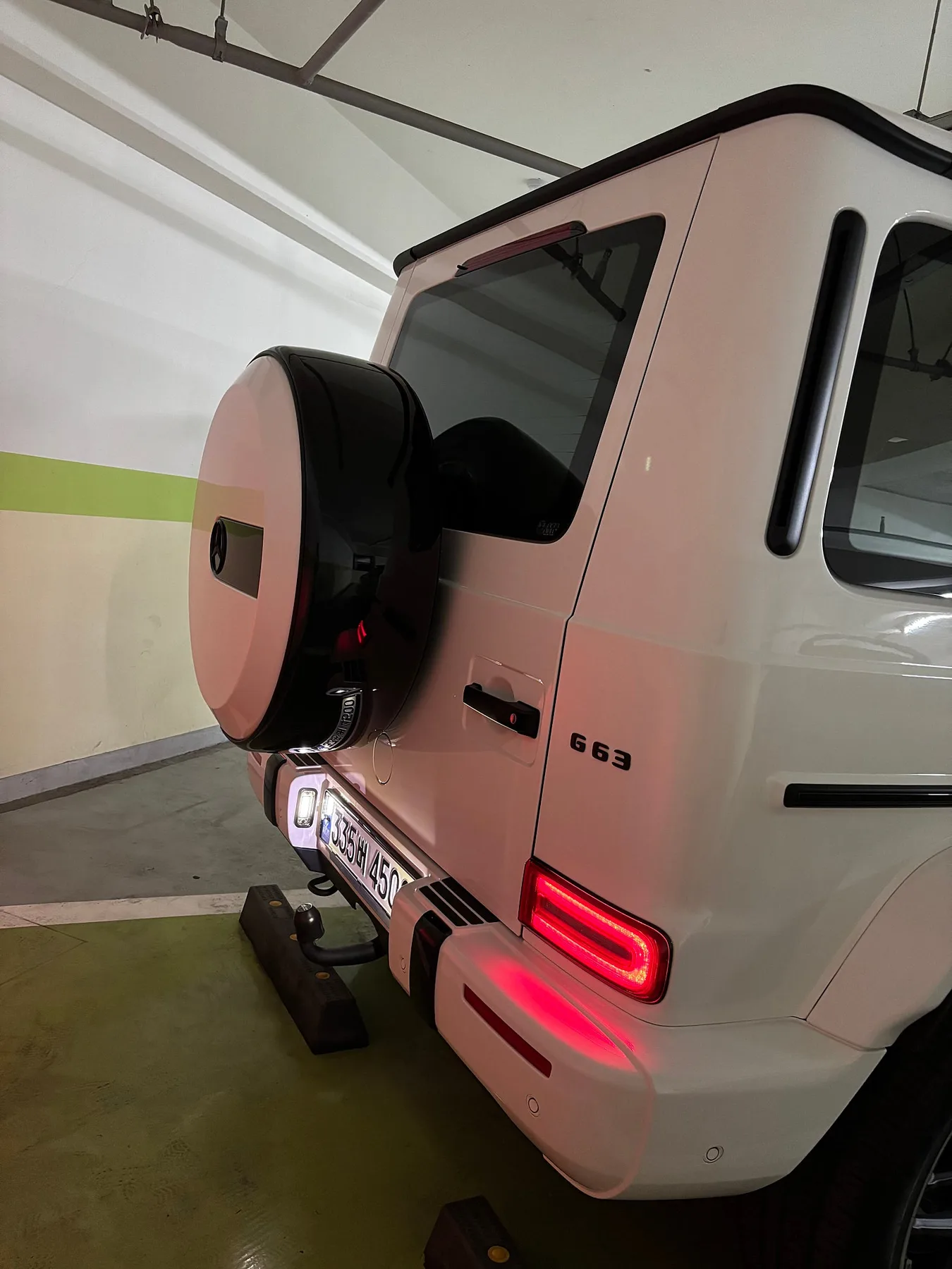 벤츠 G63 AMG 2021 화이트 사진 2