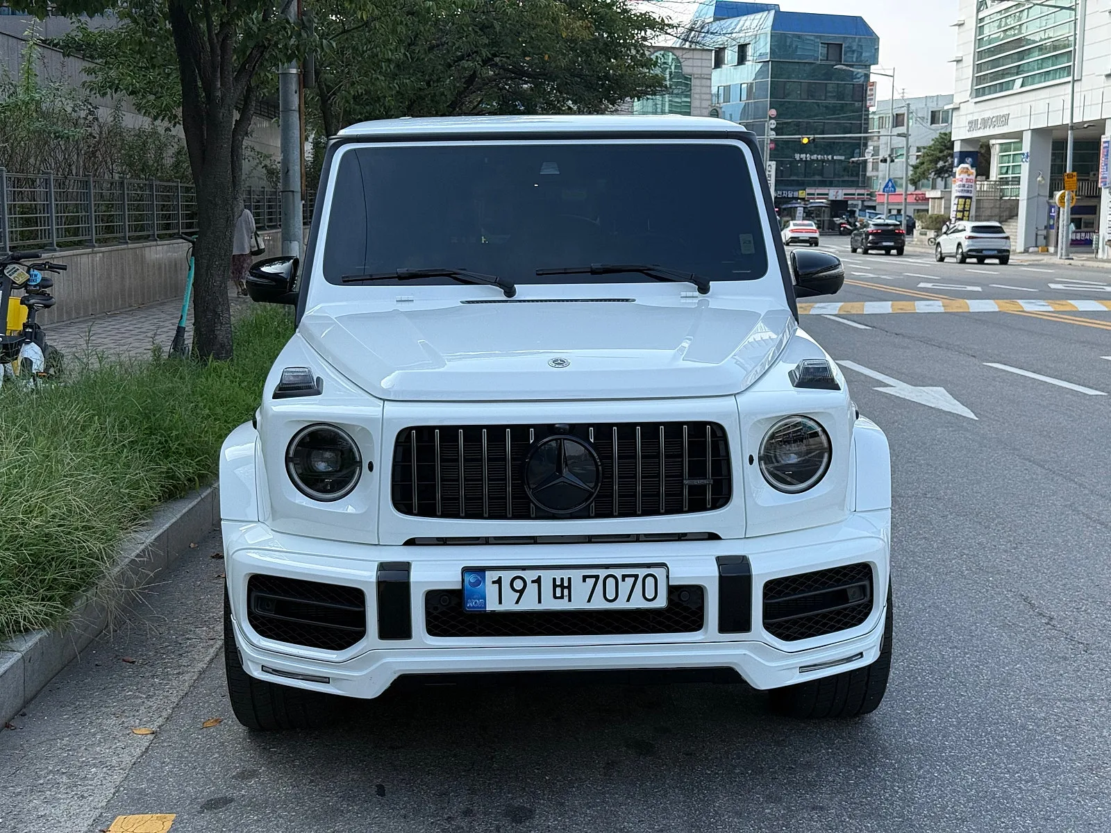 벤츠 G63 AMG 에디션 2021 화이트 사진 2