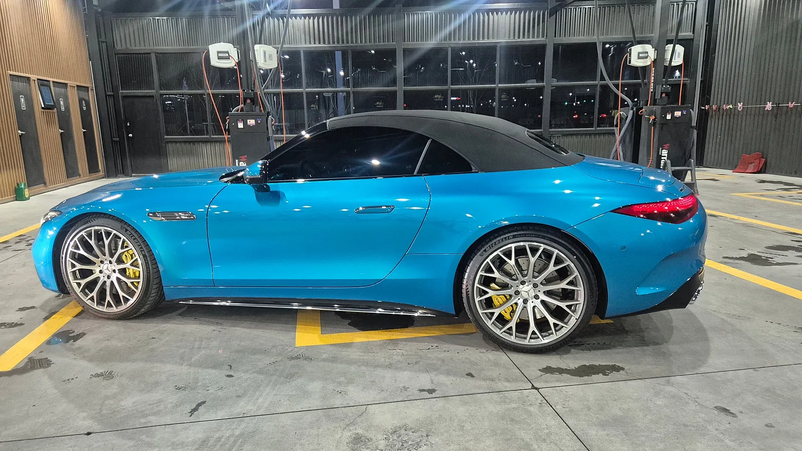 벤츠 SL-클래스 AMG SL63 4MATIC+ 2023 2023 블루 사진 3