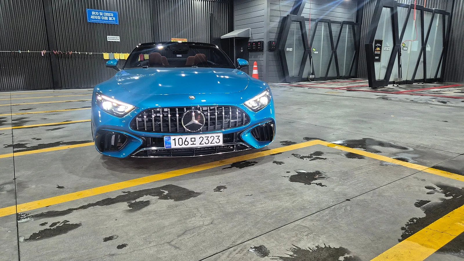 벤츠 SL-클래스 AMG SL63 4MATIC+ 2023 2023 블루 사진 4