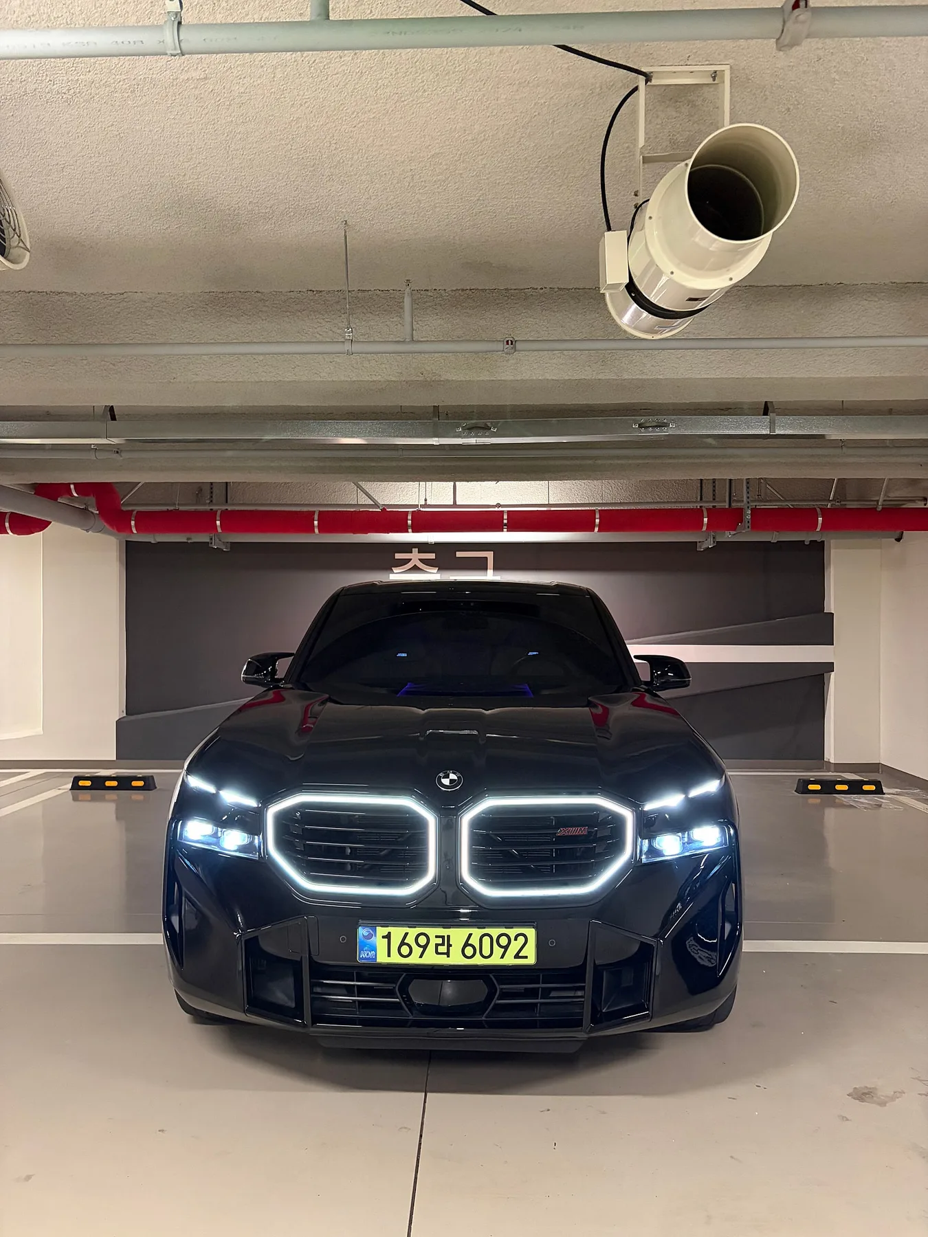 BMW XM 레이블 2025 블랙 사진 2