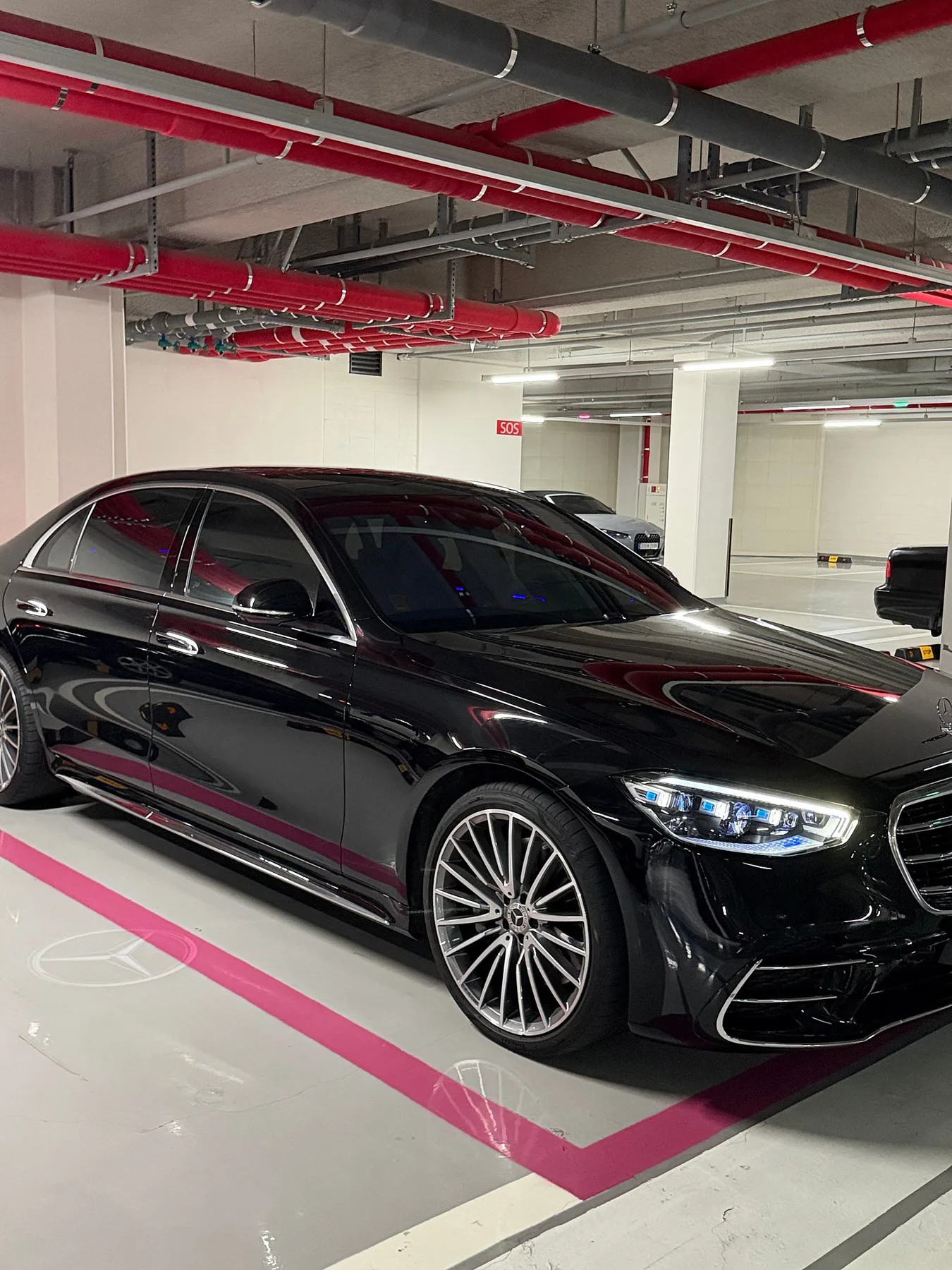 벤츠 S500L 2023 블랙 사진 2