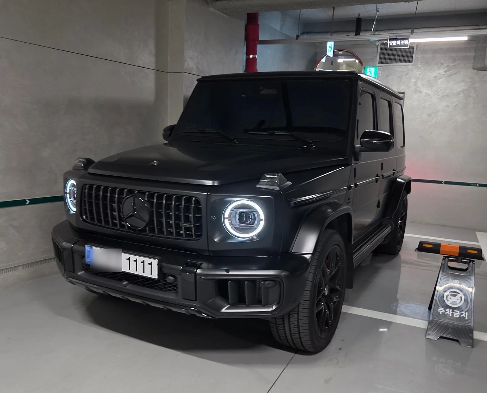벤츠 G63 AMG 2026 2026 블랙 사진 1