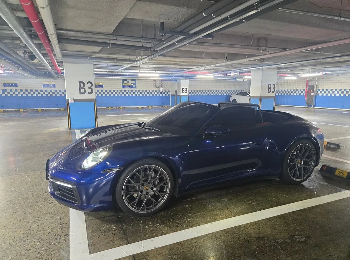 포르쉐 911 992.1 카레라 카브리올레 2021 GT실버 사진 7