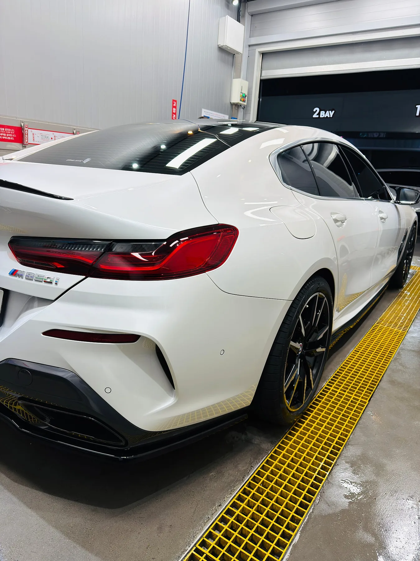 BMW M850i 2023년식 2023 화이트 사진 5