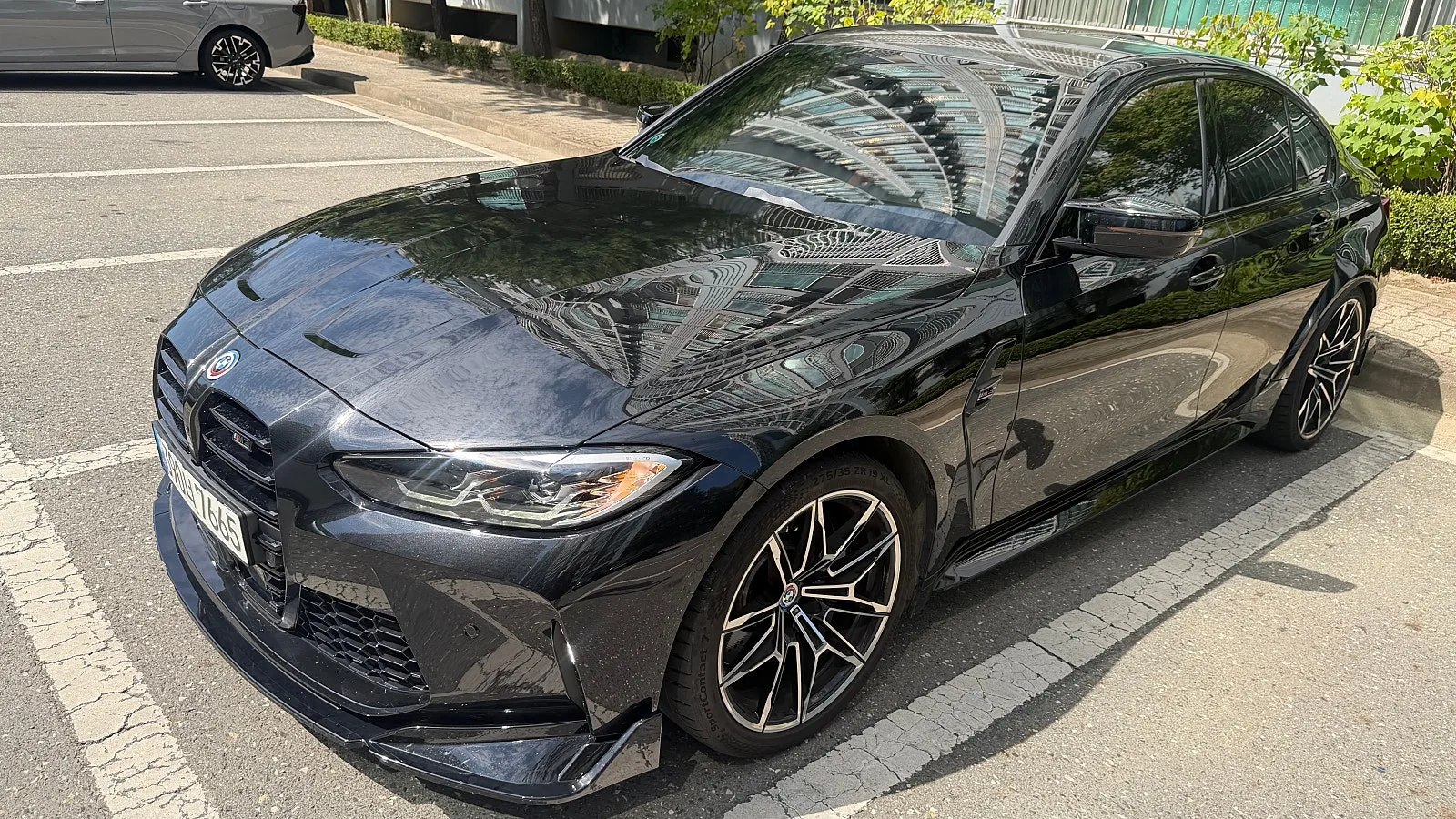 BMW M3 컴페티션 2022 블랙 사진 2