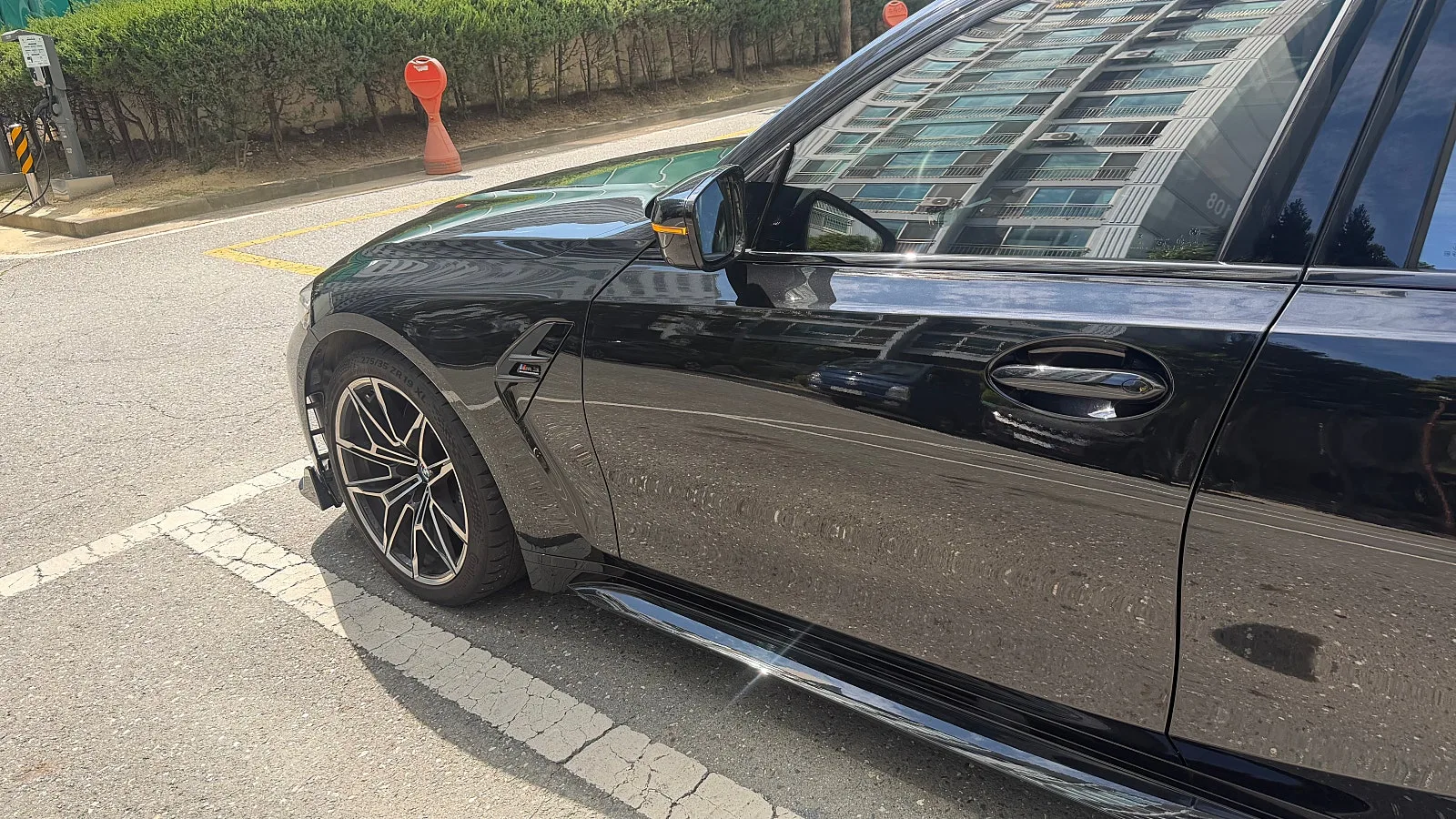 BMW M3 컴페티션 2022 블랙 사진 5