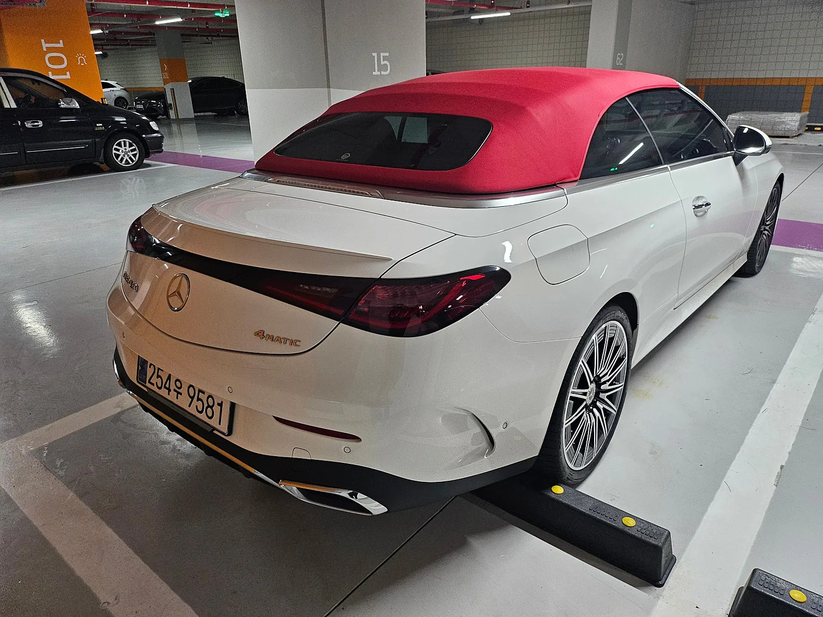 벤츠 CLE 450 카브리올레 2024 화이트 사진 4
