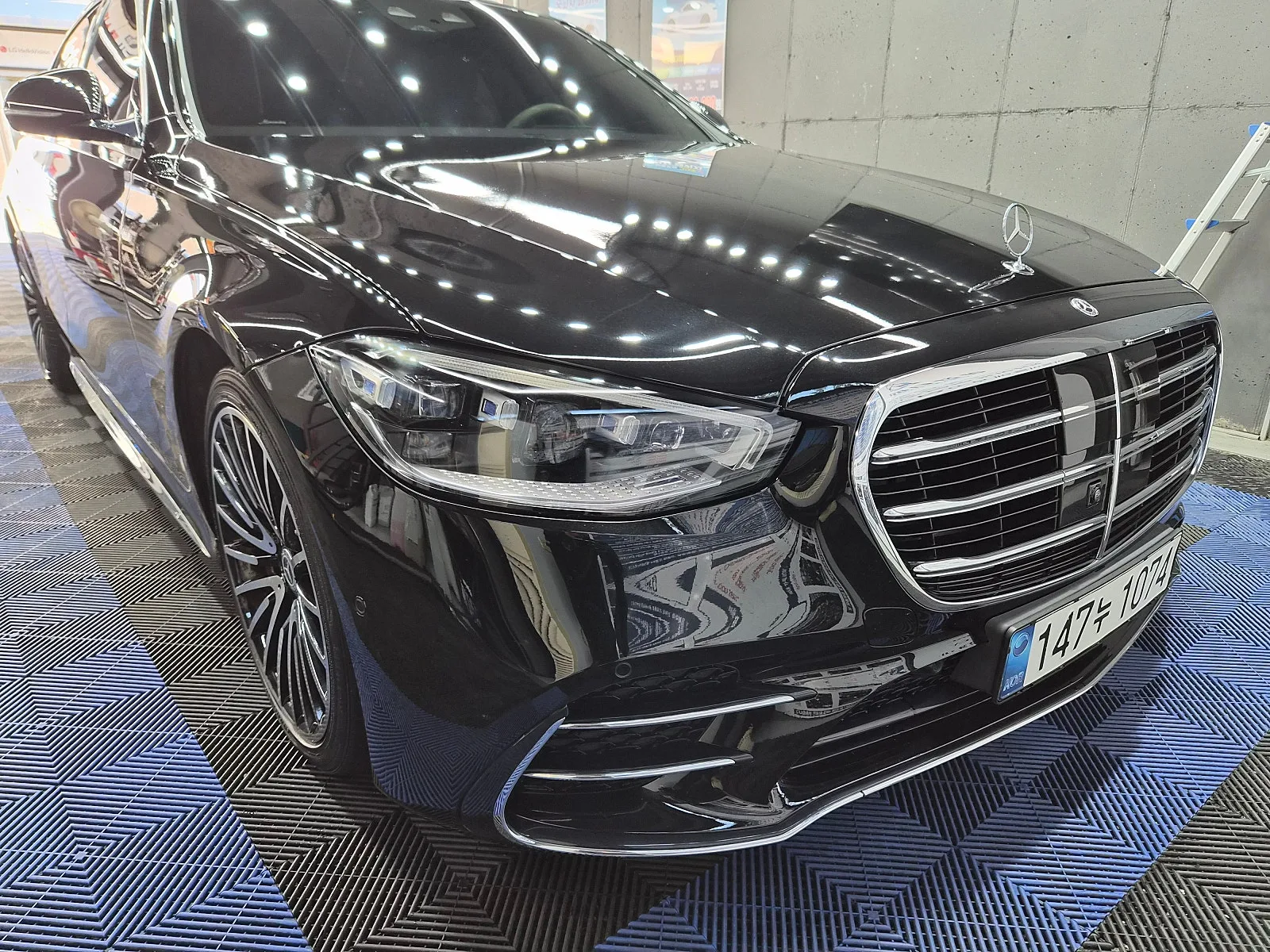 벤츠 S400d 2022 검정 사진 2