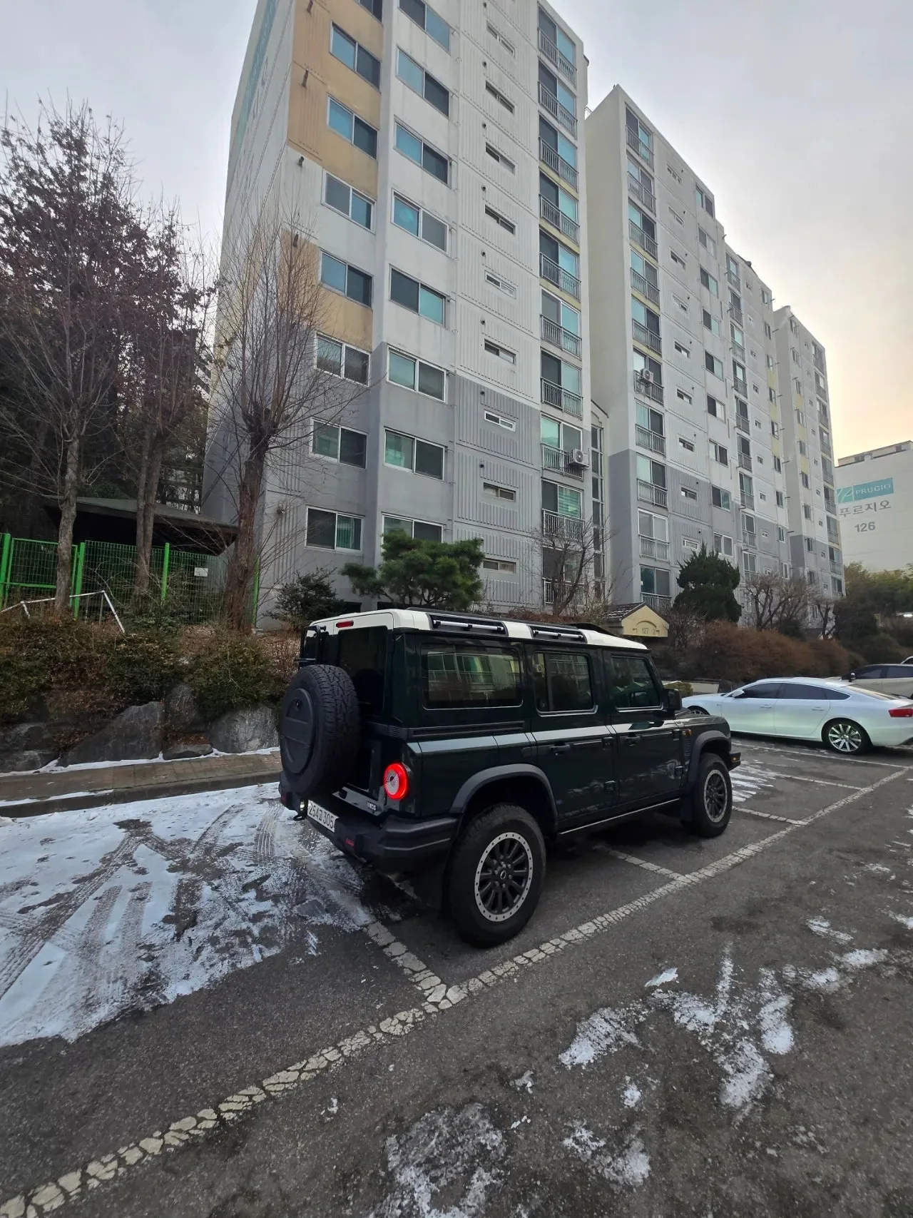 이네오스 그레나디어 필드마스터 2024 그린 사진 5