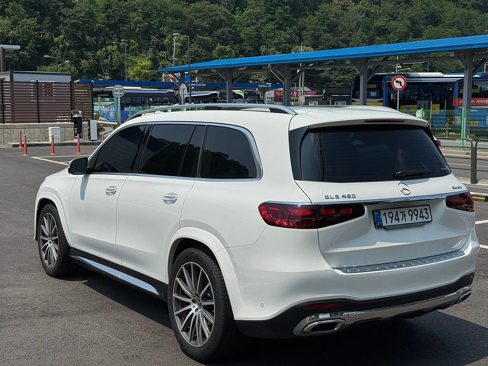 벤츠 메르세데스-벤츠 GLS450 4MATIC 2025 2025 화이트 사진 5