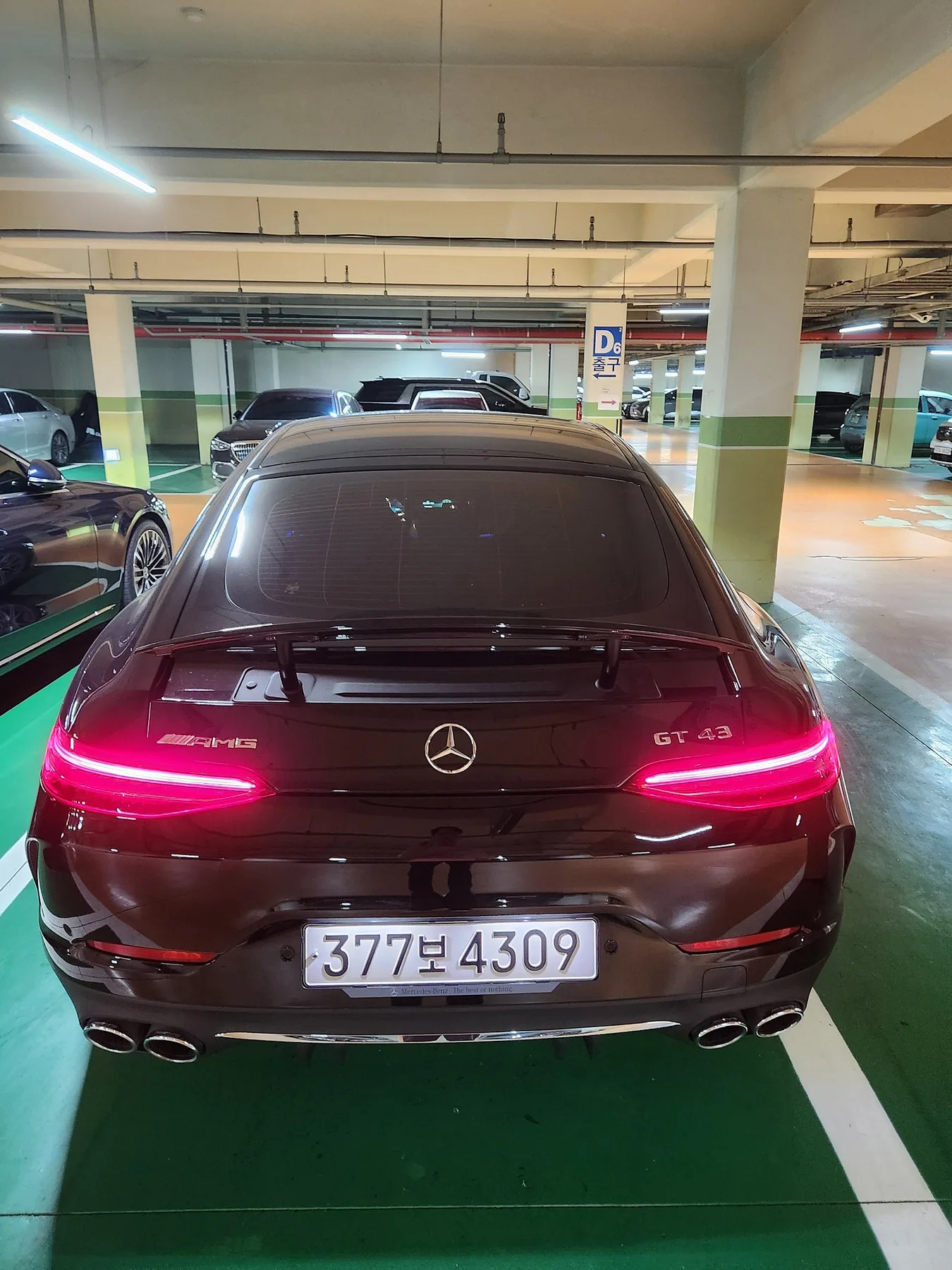 벤츠 AMG GT43 2023 블랙 사진 6