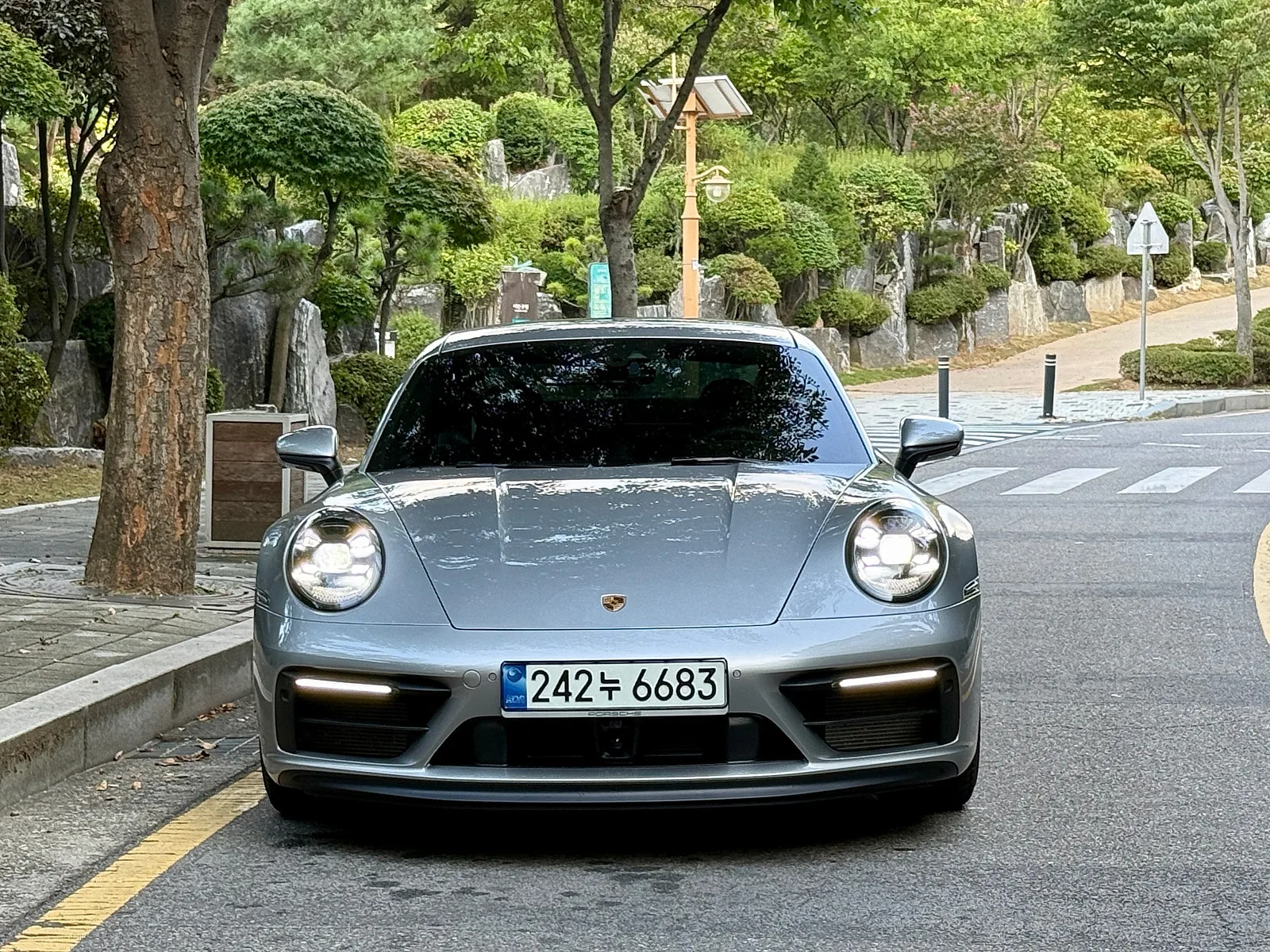 포르쉐 911 카레라 GTS 2023 실버 사진 2