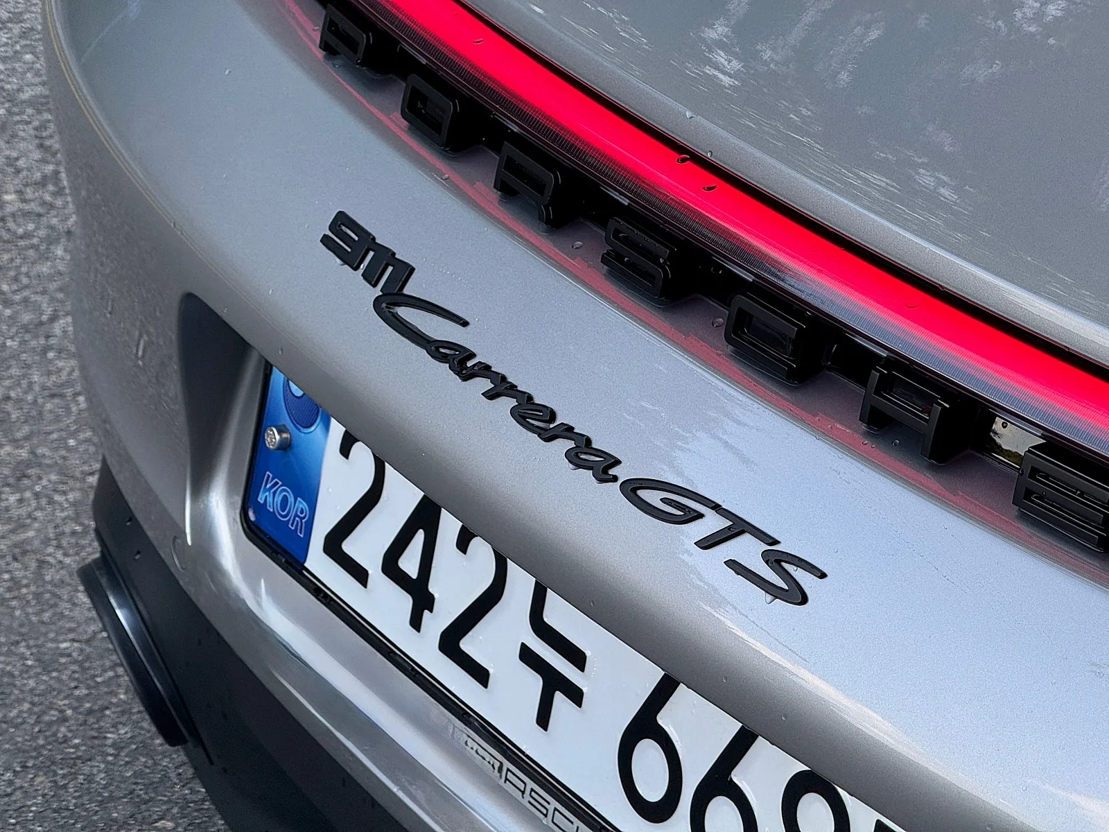 포르쉐 911 카레라 GTS 2023 실버 사진 7