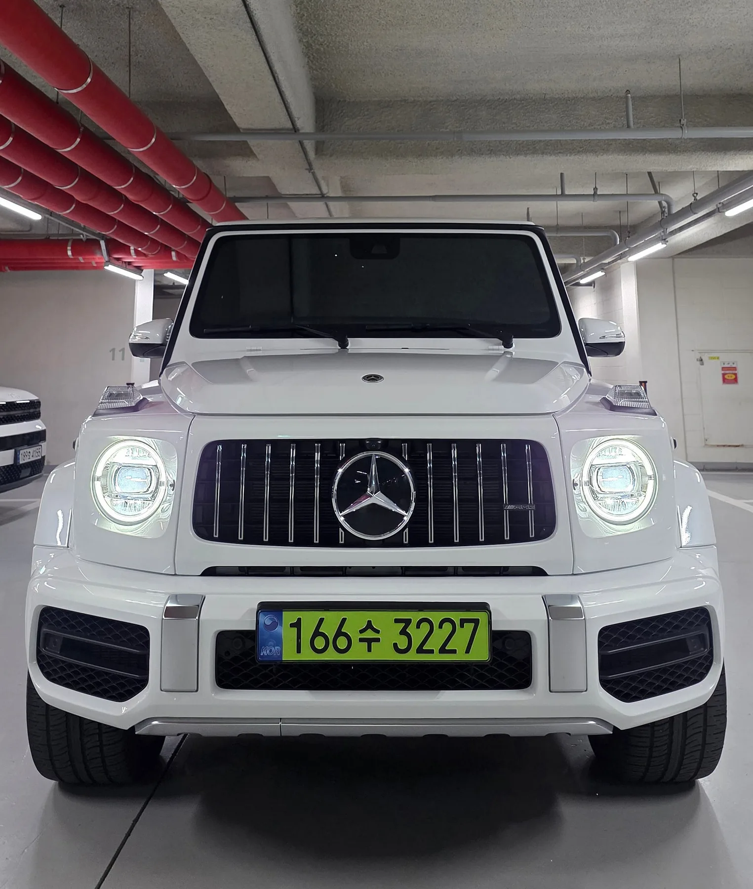 벤츠 G63 AMG 메뉴팩쳐 2024 오펄라이트 화이트 사진 1