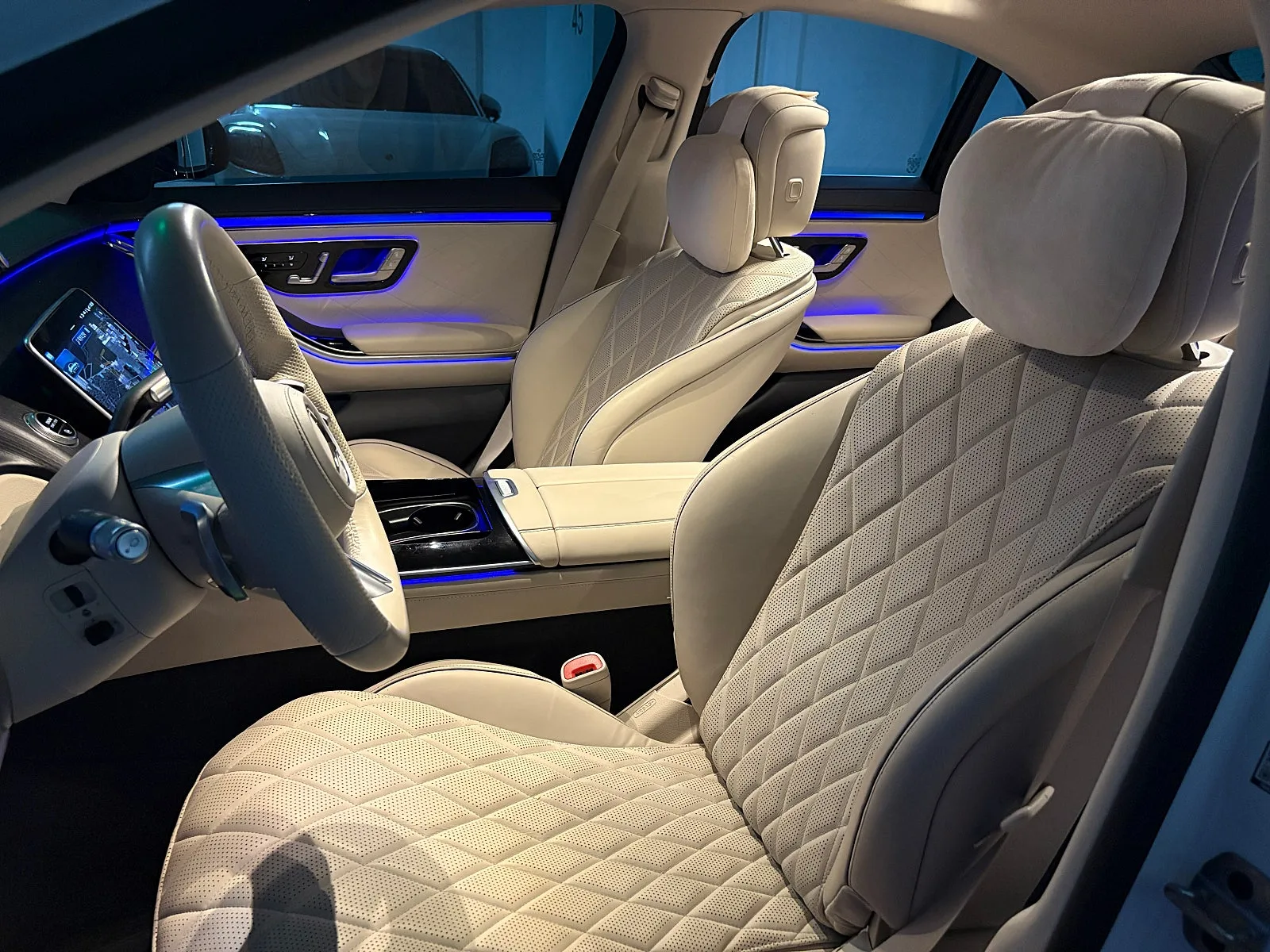 벤츠 S클래스 S400d 2022 다이아몬드 화이트 사진 6