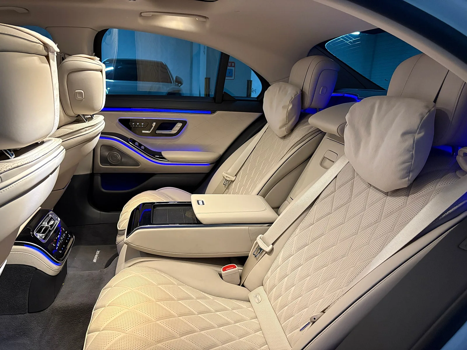 벤츠 S클래스 S400d 2022 다이아몬드 화이트 사진 7