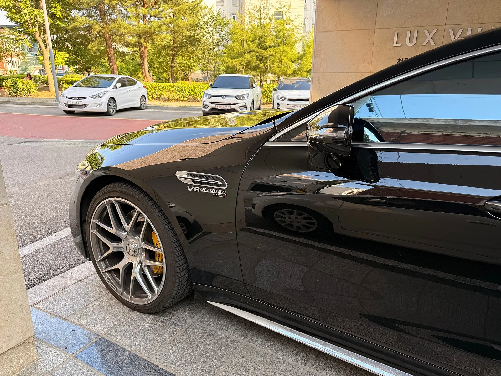 벤츠 AMG GT43 4MATIC+ 다이나믹 2023 블랙 사진 7