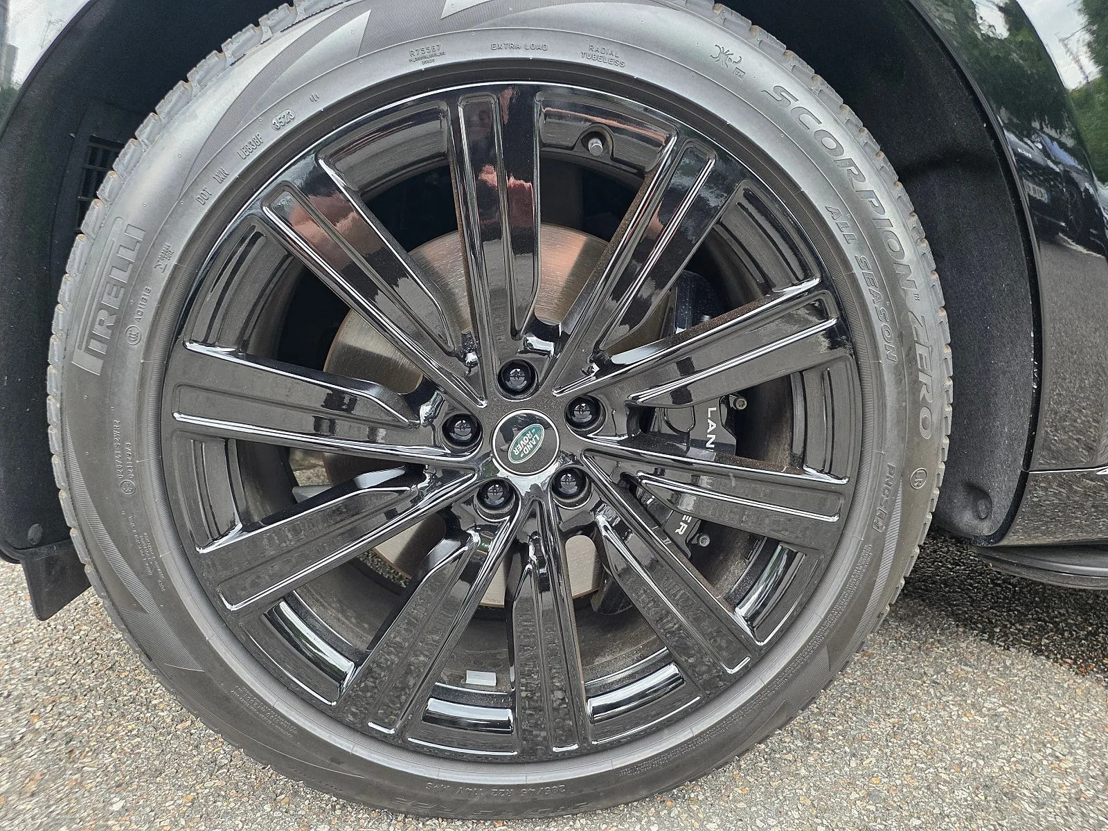 랜드로버 레인지로버 P530 AB LWB 2024 블랙 사진 8