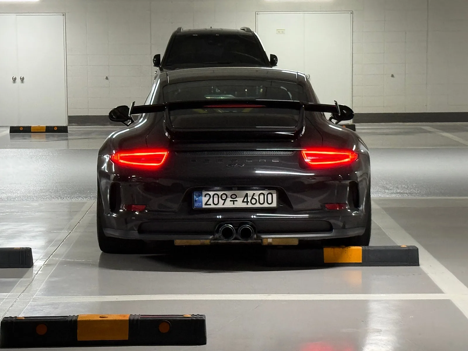 포르쉐 911 GT3 2016 블랙 사진 3