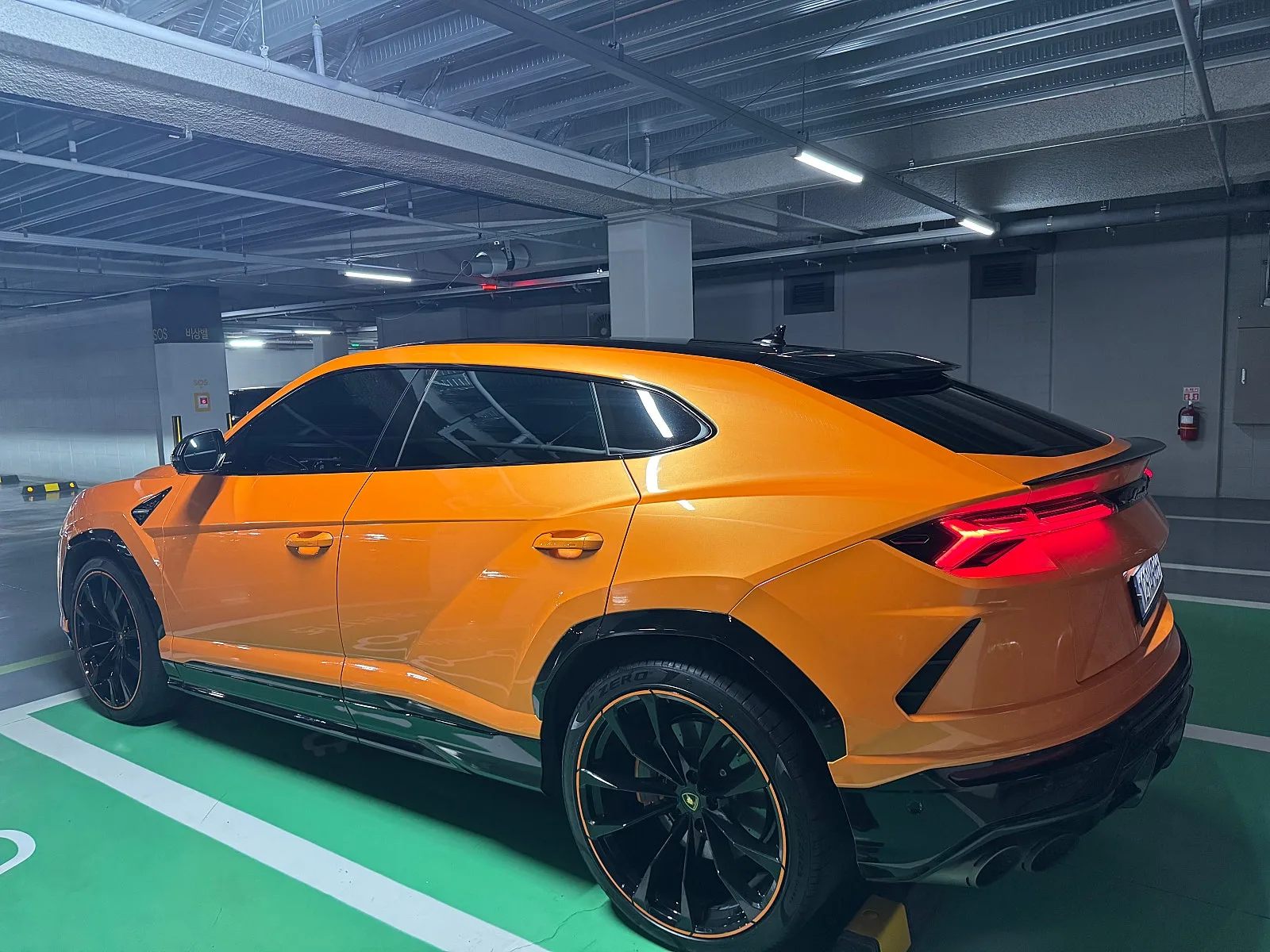 람보르기니 우루스 2022 펄캡슐 사진 4