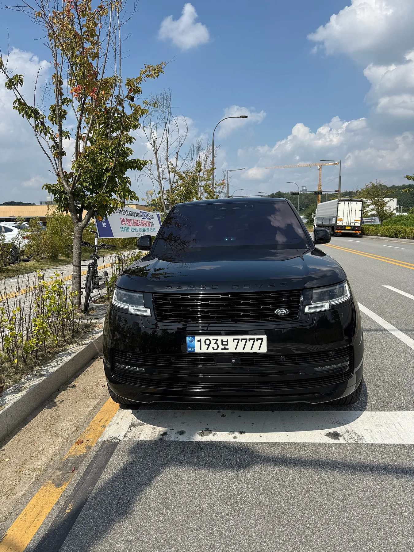 랜드로버 레인지로버 P530 롱 2022 블랙 사진 1