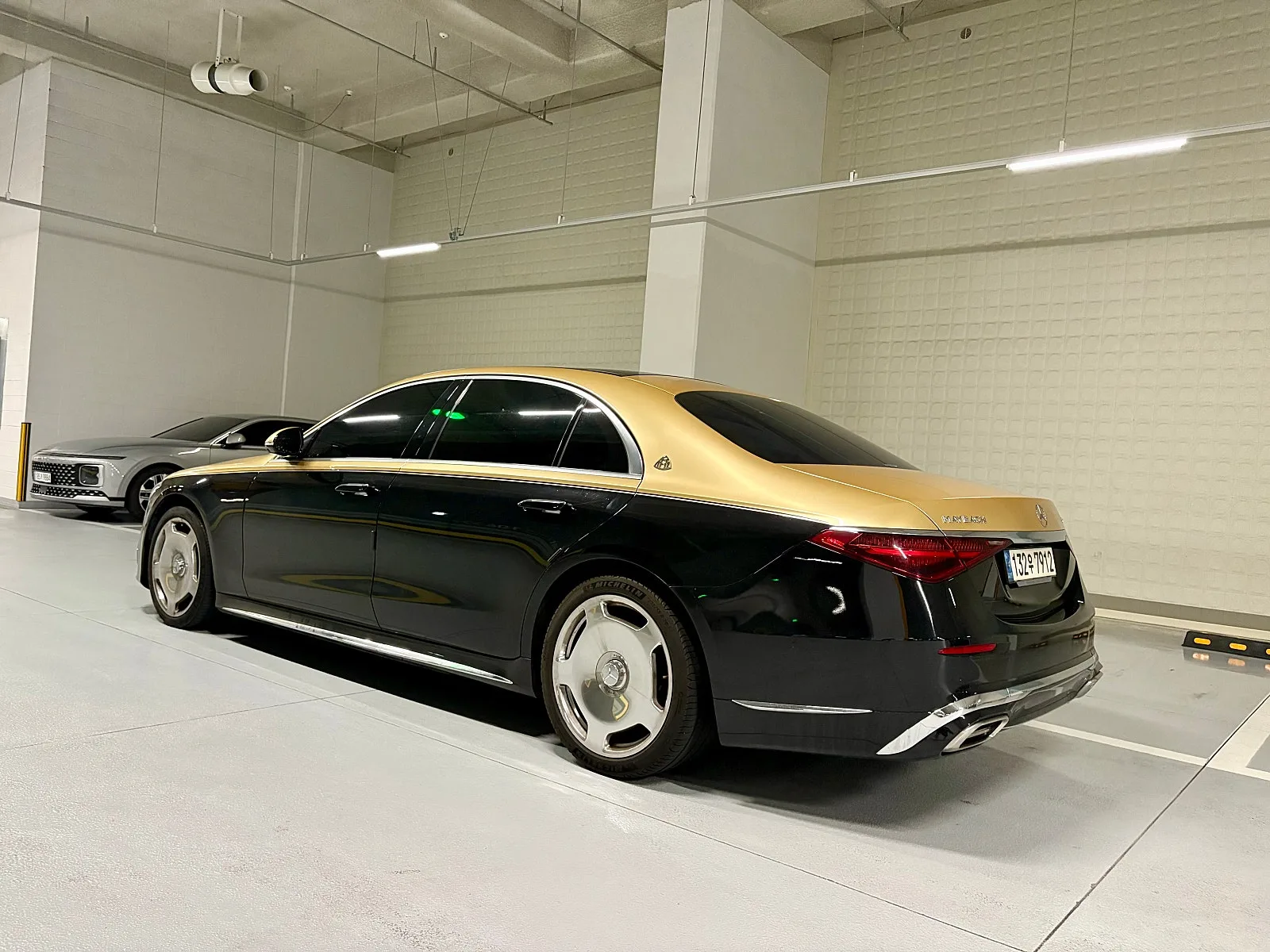 벤츠 S500L 2021 2021 골드 사진 3