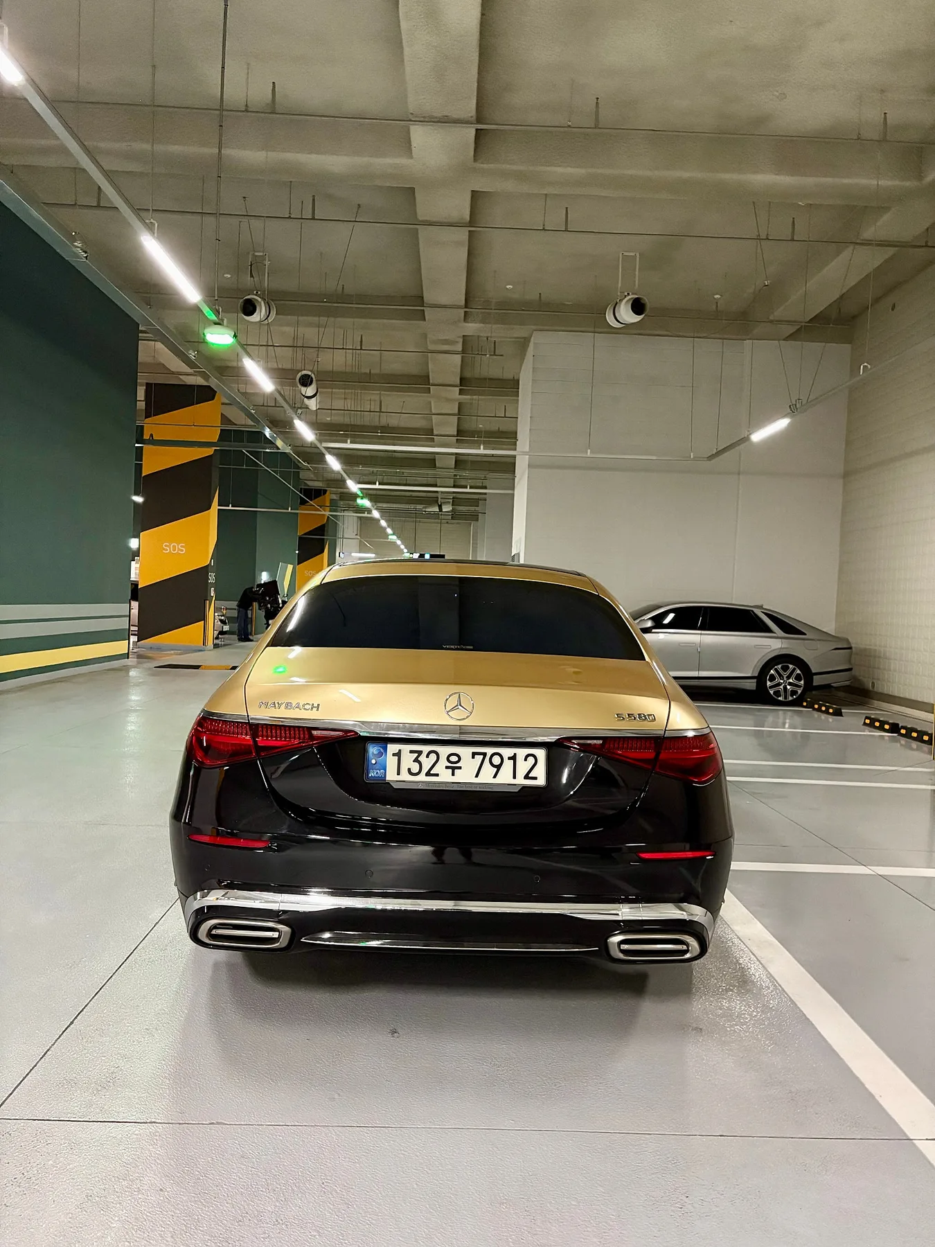 벤츠 S500L 2021 2021 골드 사진 4