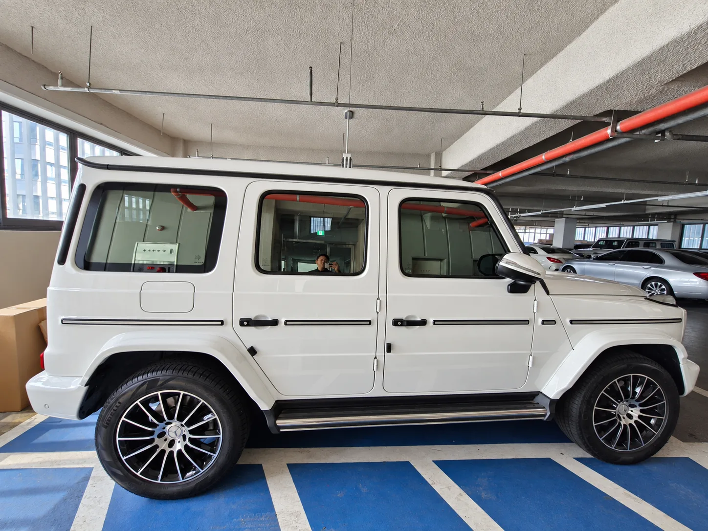 벤츠 G400d 2024 화이트 사진 4