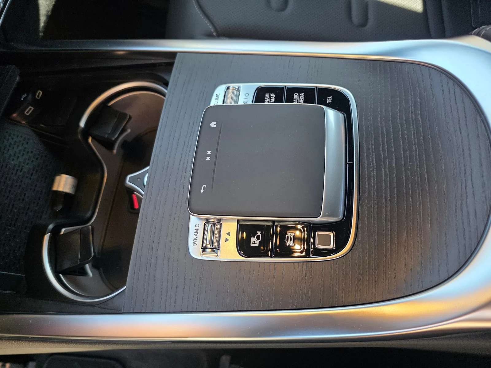 벤츠 G450D 2026 블랙 사진 7