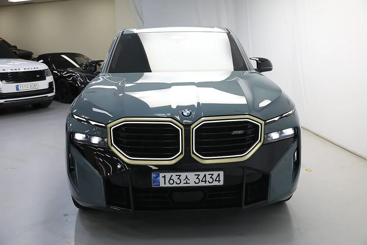 BMW XM 2023 건메탈 사진 1