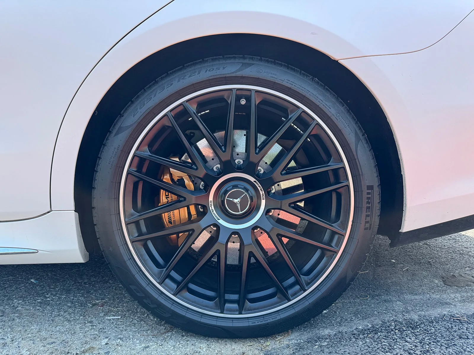 벤츠 S63 E 퍼포먼스 4MATIC 2024 화이트 사진 8
