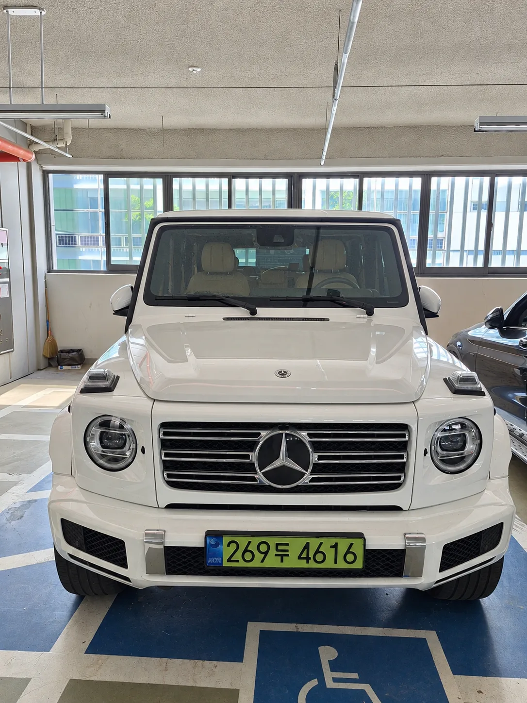 벤츠 G400d 2024 화이트 사진 1