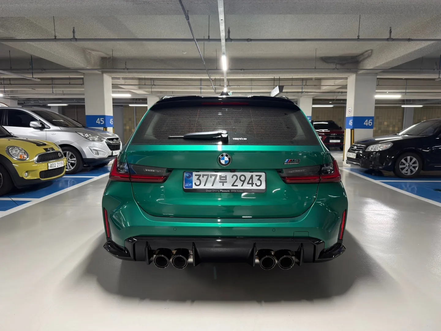 BMW M3 Touring Competition M xDrive 2026 2026 청록 사진 6