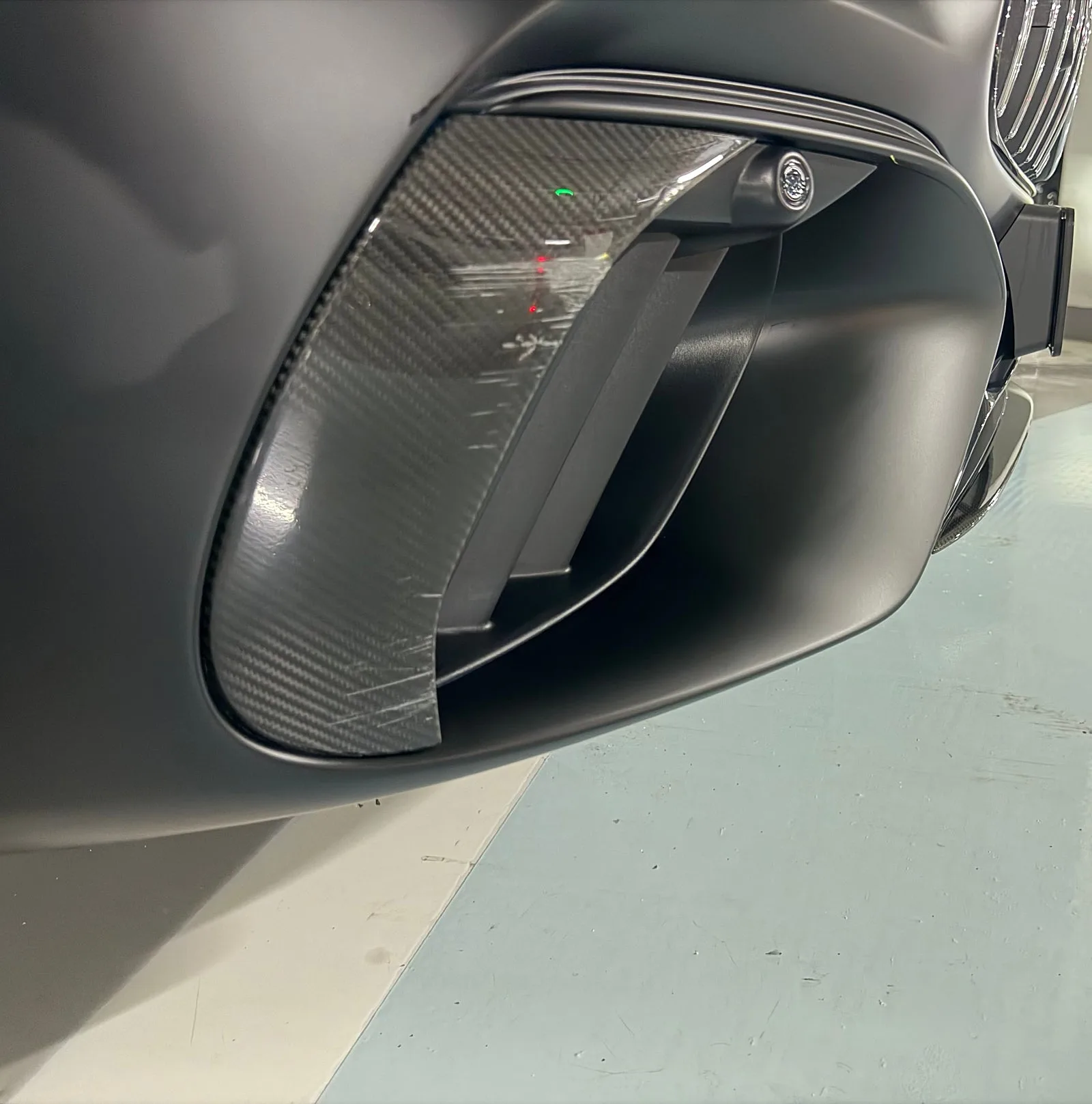 벤츠 SL63 AMG 퍼포먼스 패키지 2025 블랙 사진 7