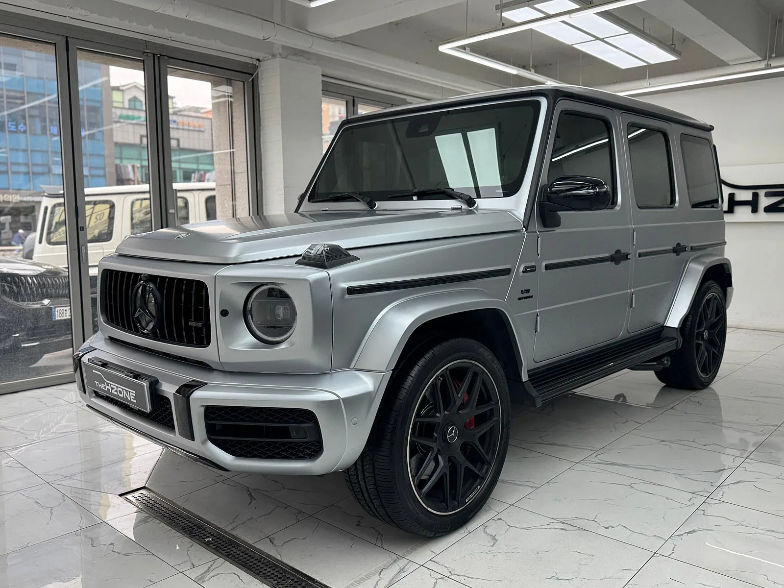 벤츠 G63 AMG 에디션 2021 실버 사진 4