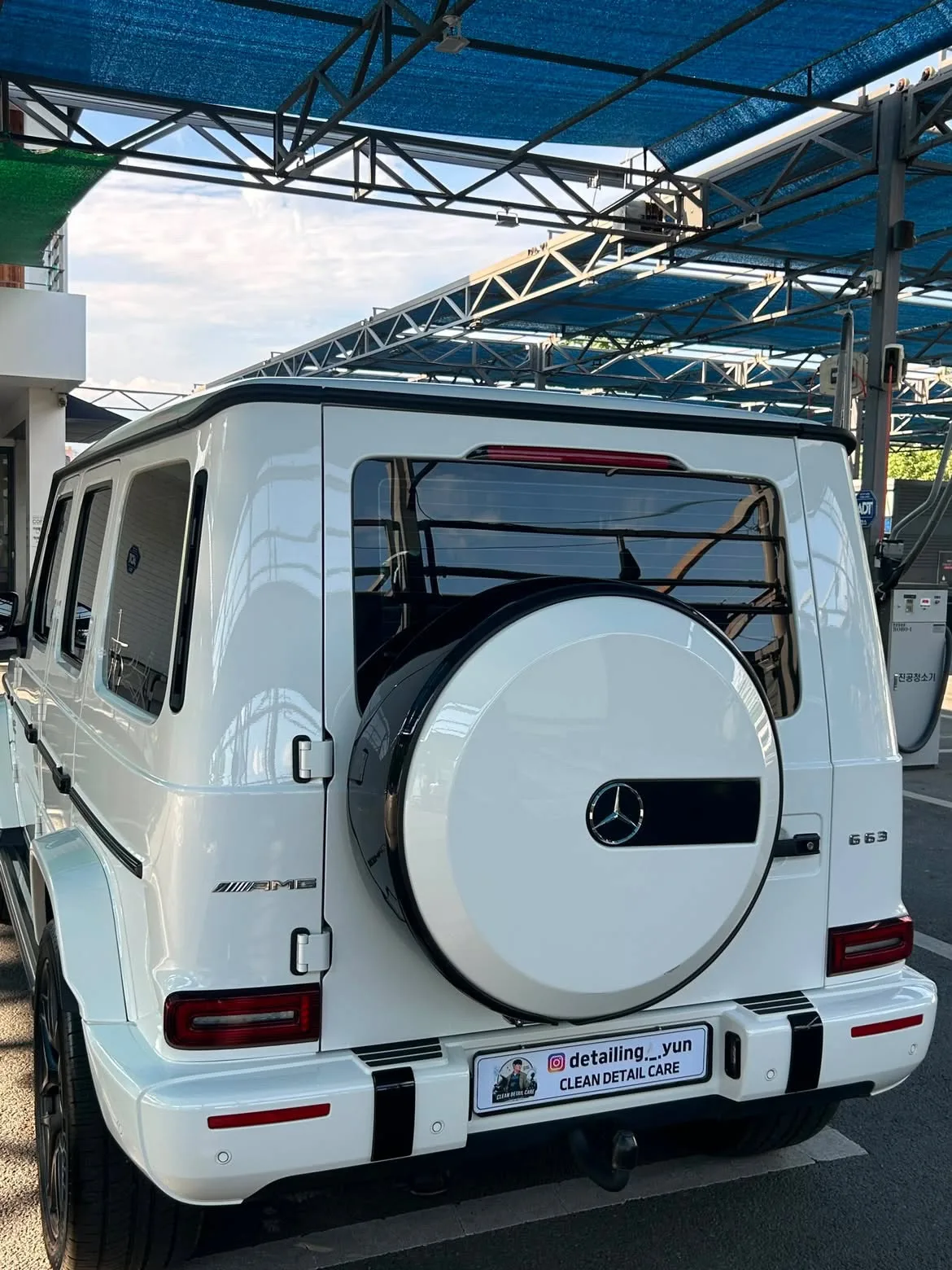 벤츠 G63 AMG 에디션 2022 흰색 사진 3