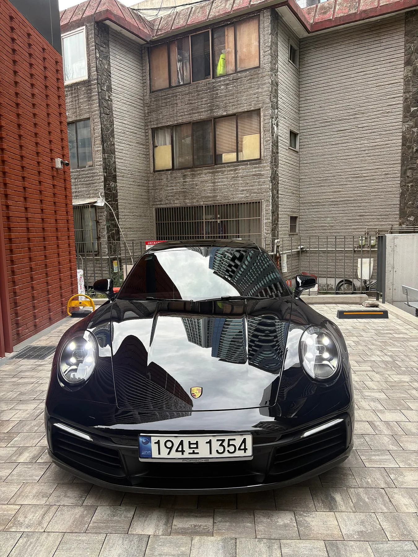 포르쉐 911 까레라 노말 2024 화이트 사진 1