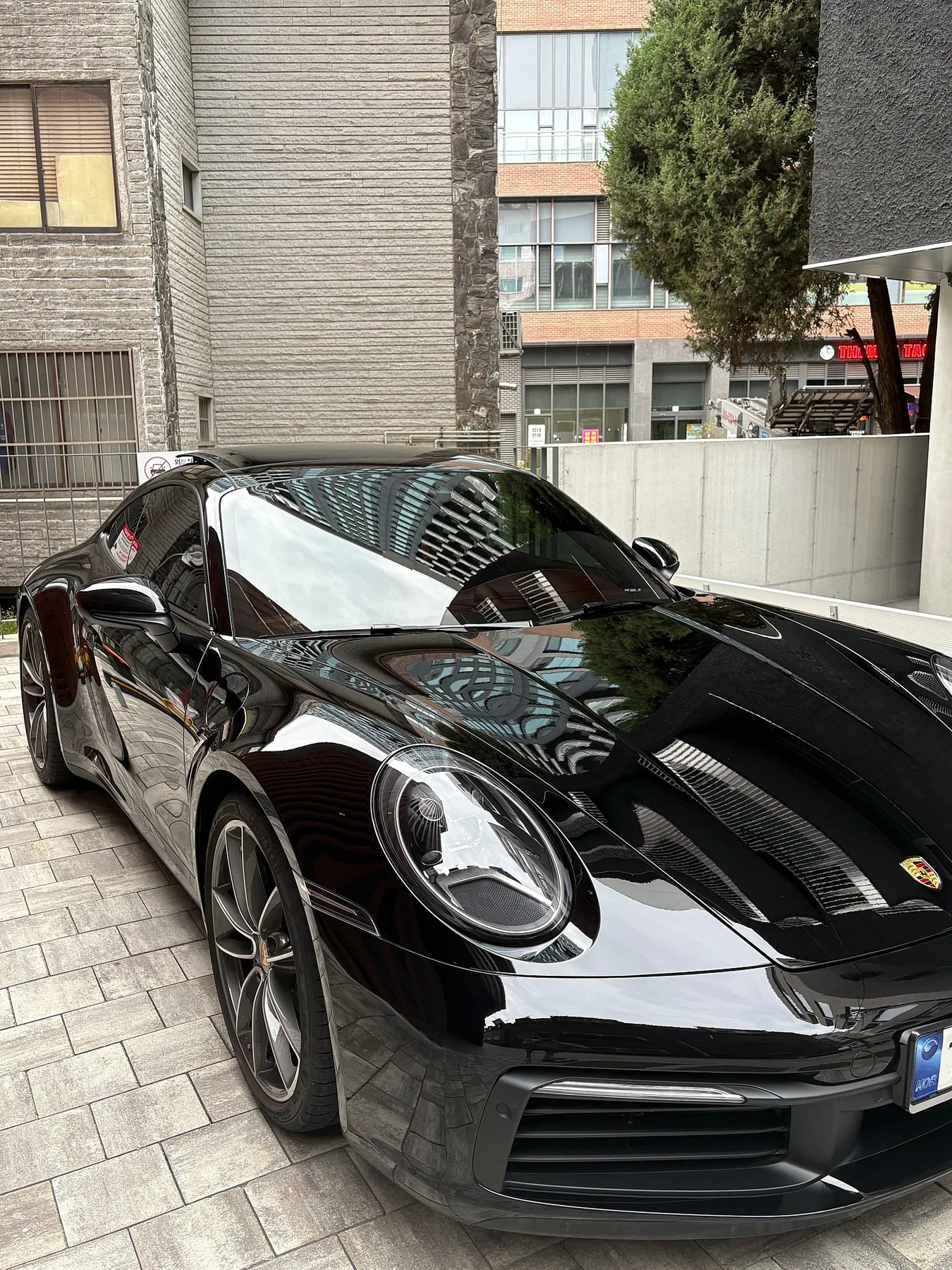 포르쉐 911 까레라 노말 2024 화이트 사진 5