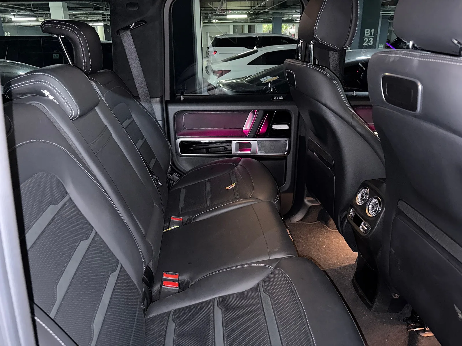 벤츠 G63 2022 검정색 사진 7