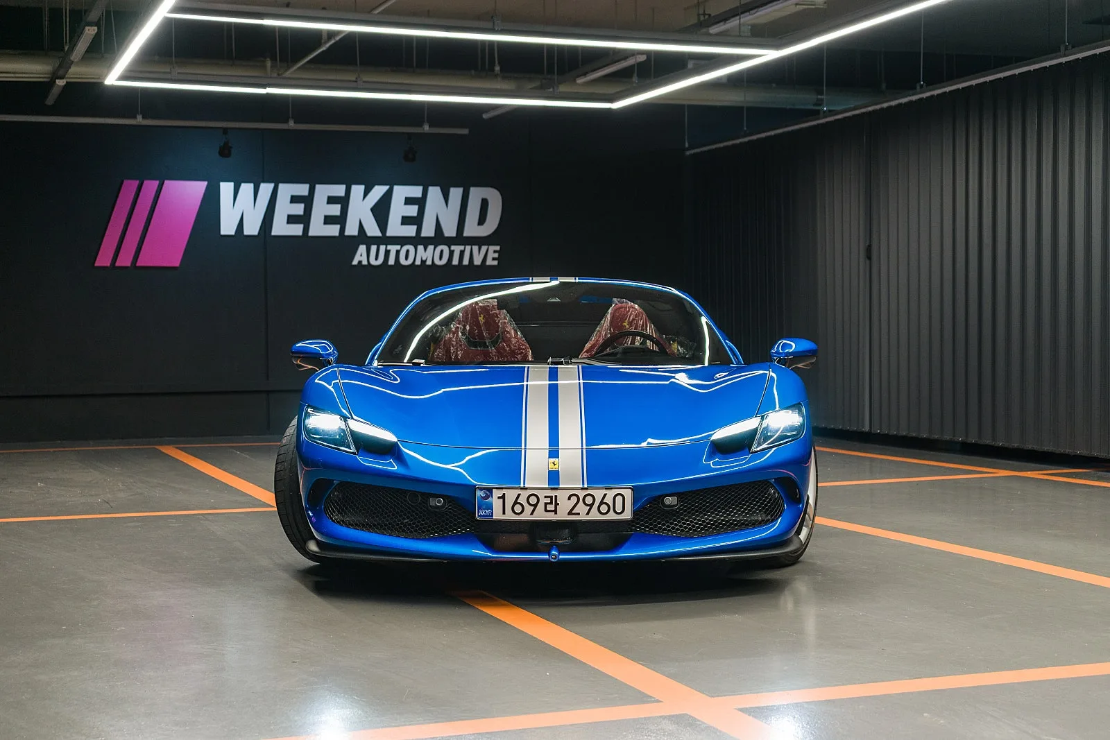 페라리 296 GTS 2025 블루 사진 3