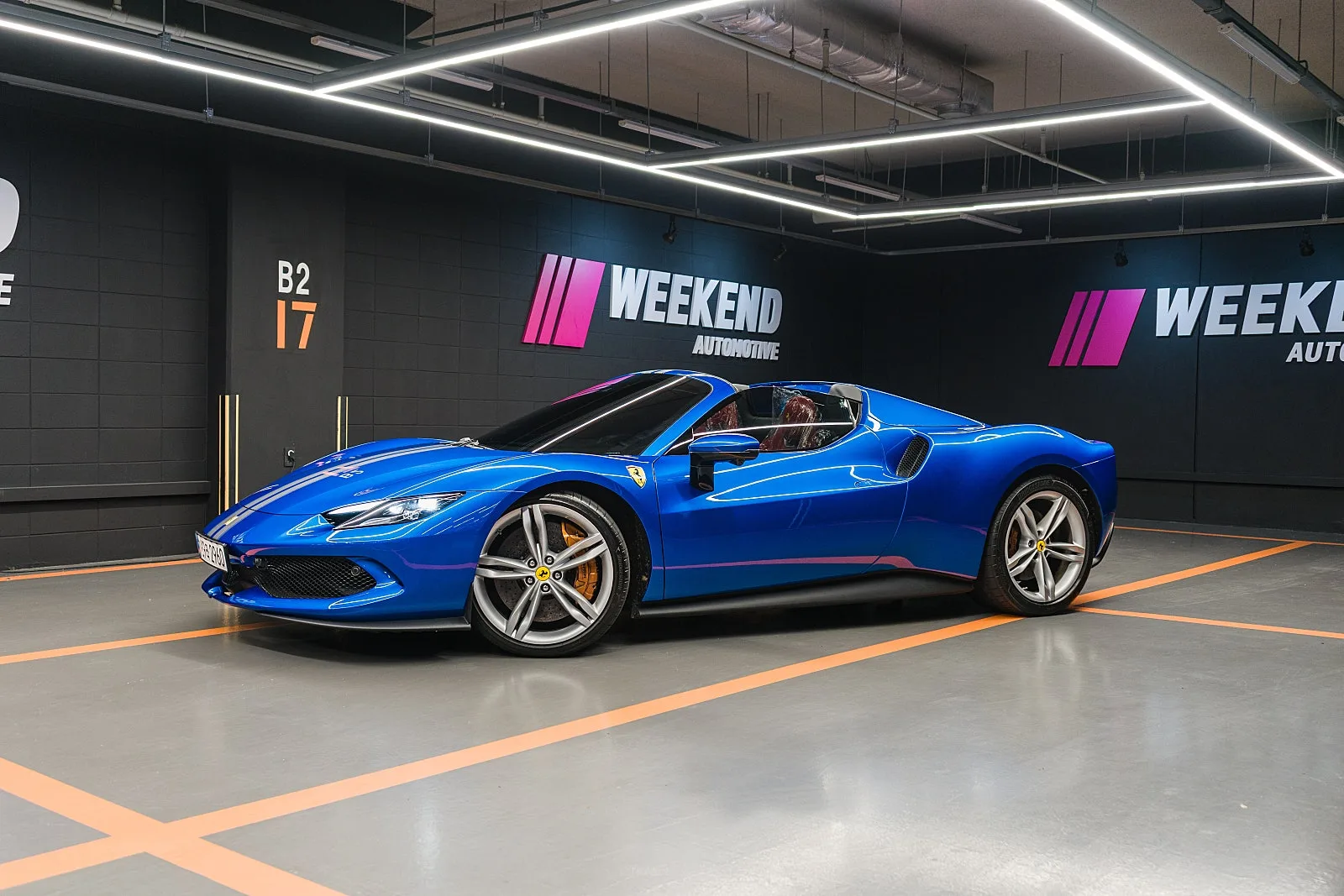 페라리 296 GTS 2025 블루 사진 4